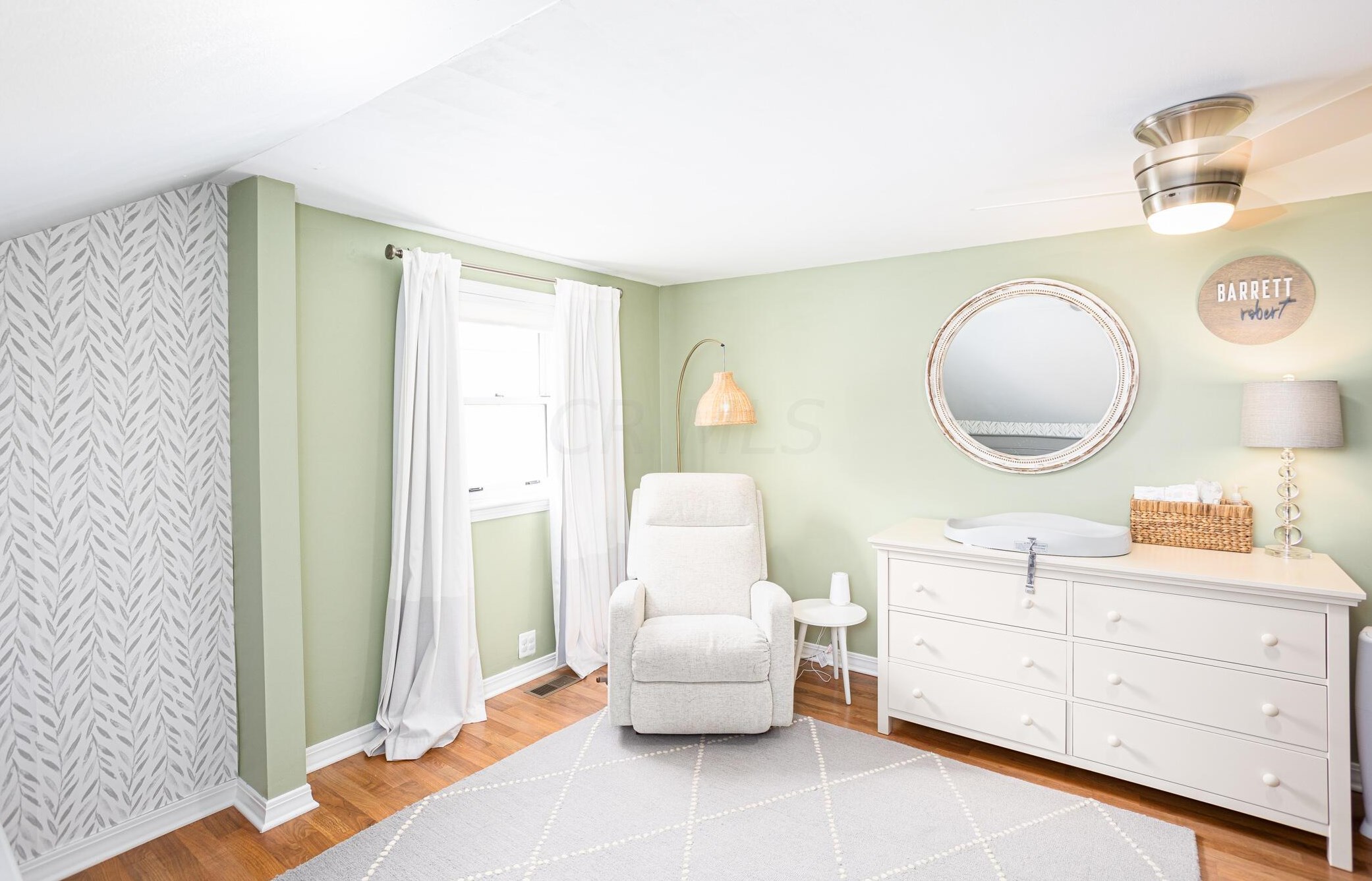 82 Richards Rd, Columbus OH 43214-3749 exterior