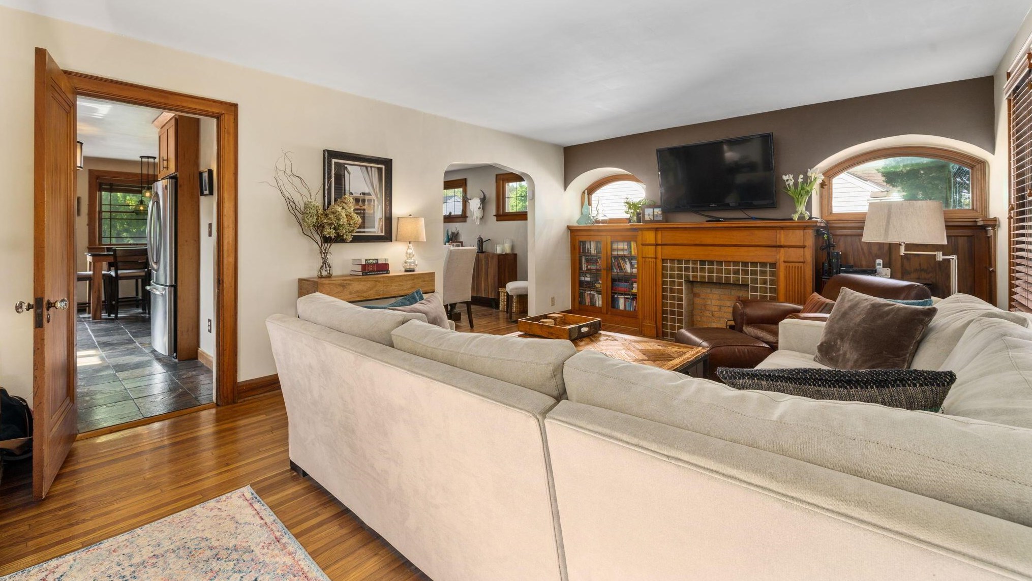 249 Blenheim Rd, Columbus OH 43214-3217 exterior