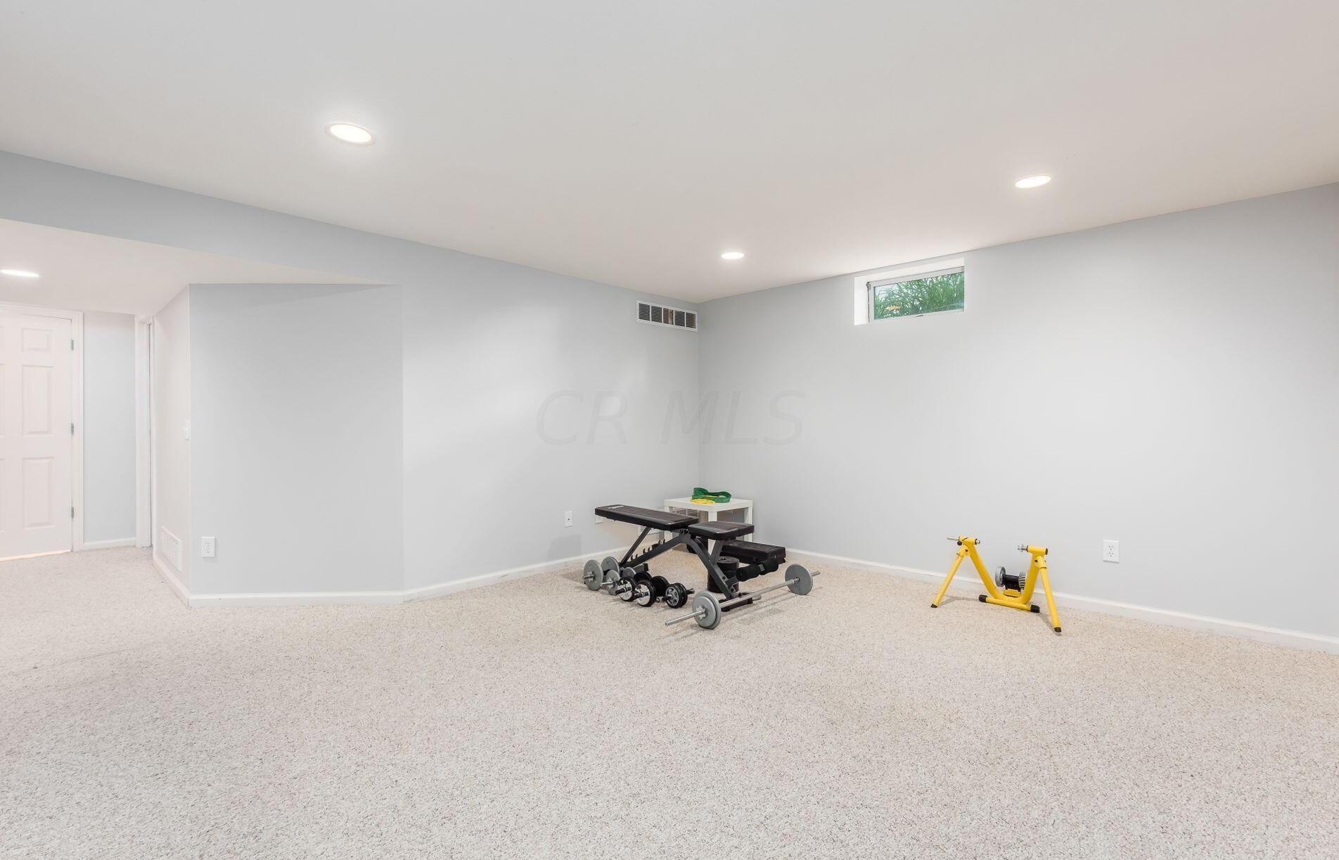 5411 Covington Mdw Dr, Westerville OH  43082-8366 exterior