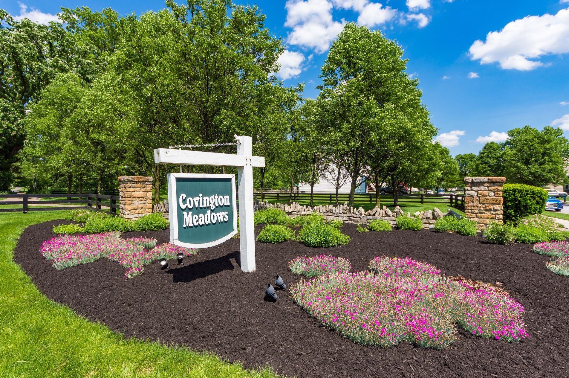 5411 Covington Mdw Dr, Westerville OH  43082-8366 exterior