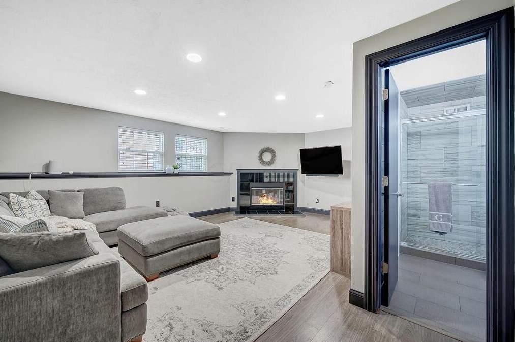 4234 Portobello Dr, Columbus OH 43230-5439 exterior