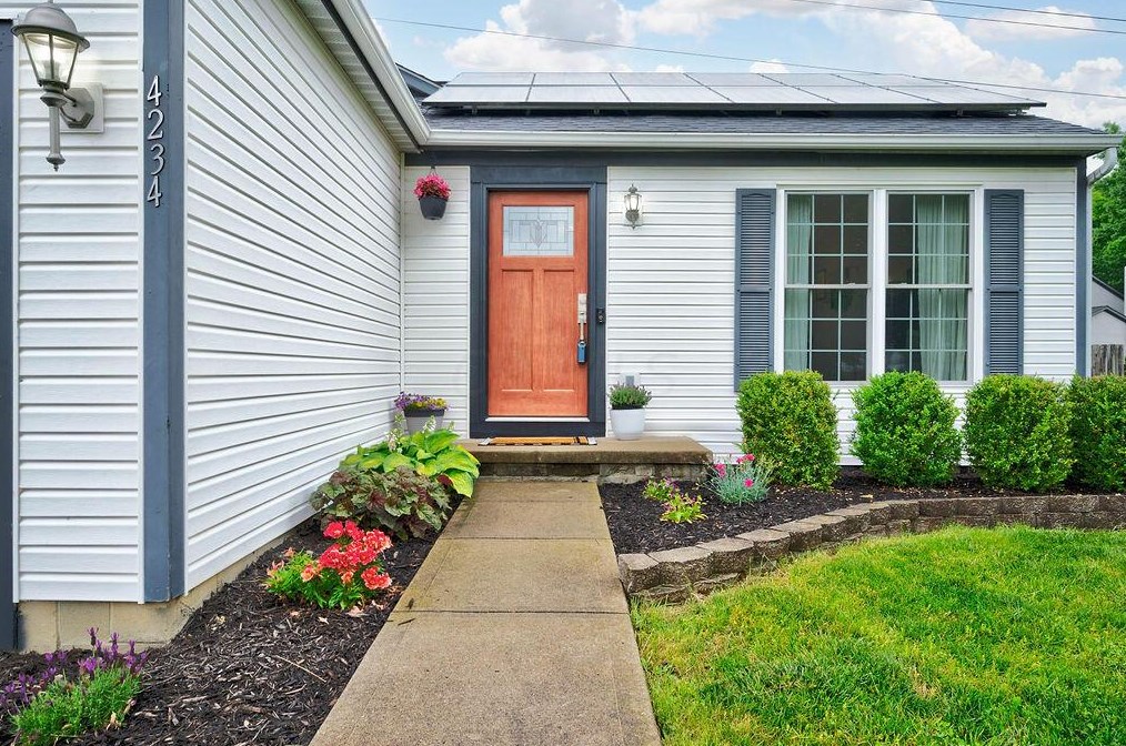 4234 Portobello Dr, Columbus, OH 43230-5417