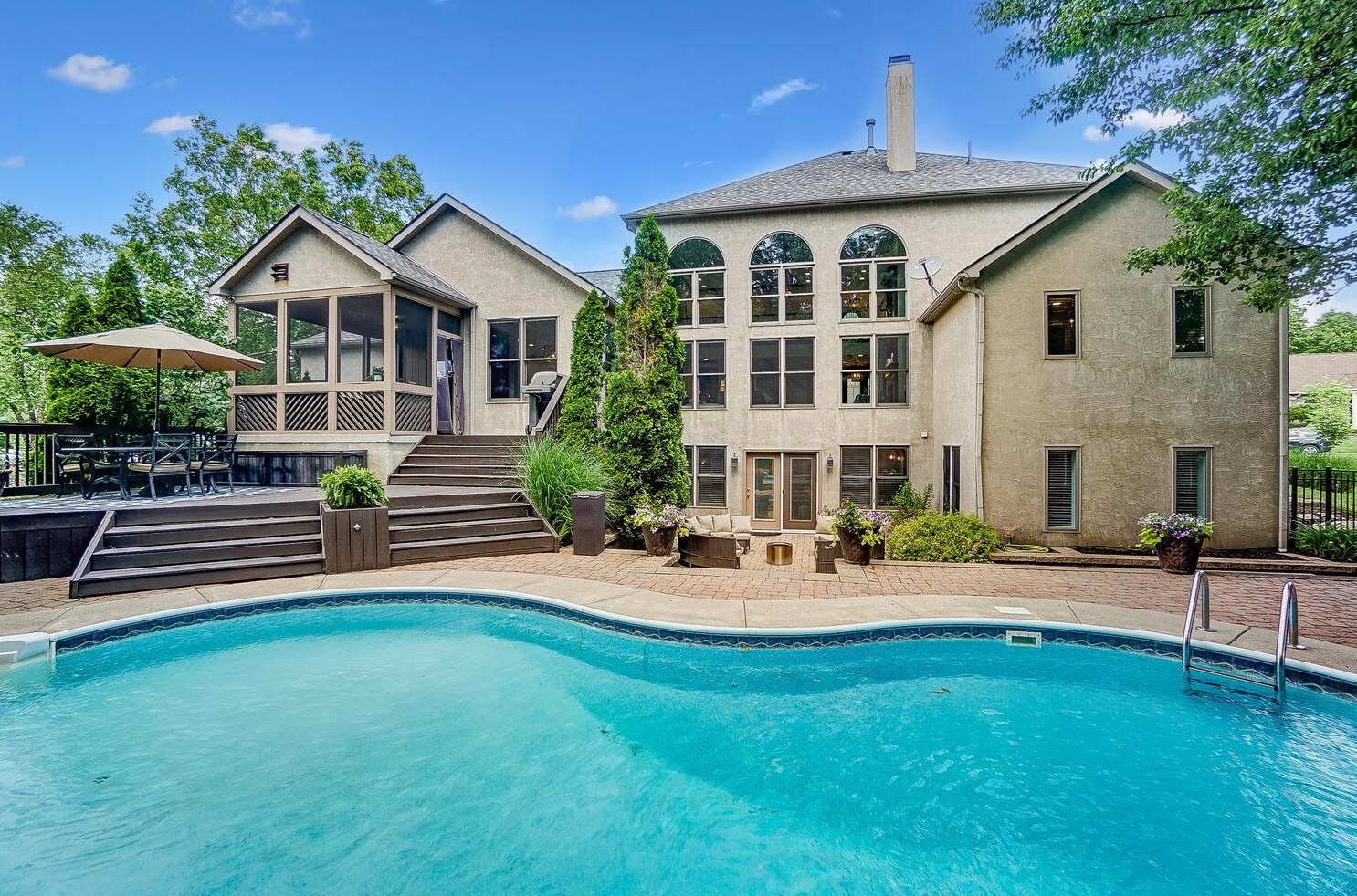 12221 Brook Forest Cir, Pickerington, OH 43147-7921