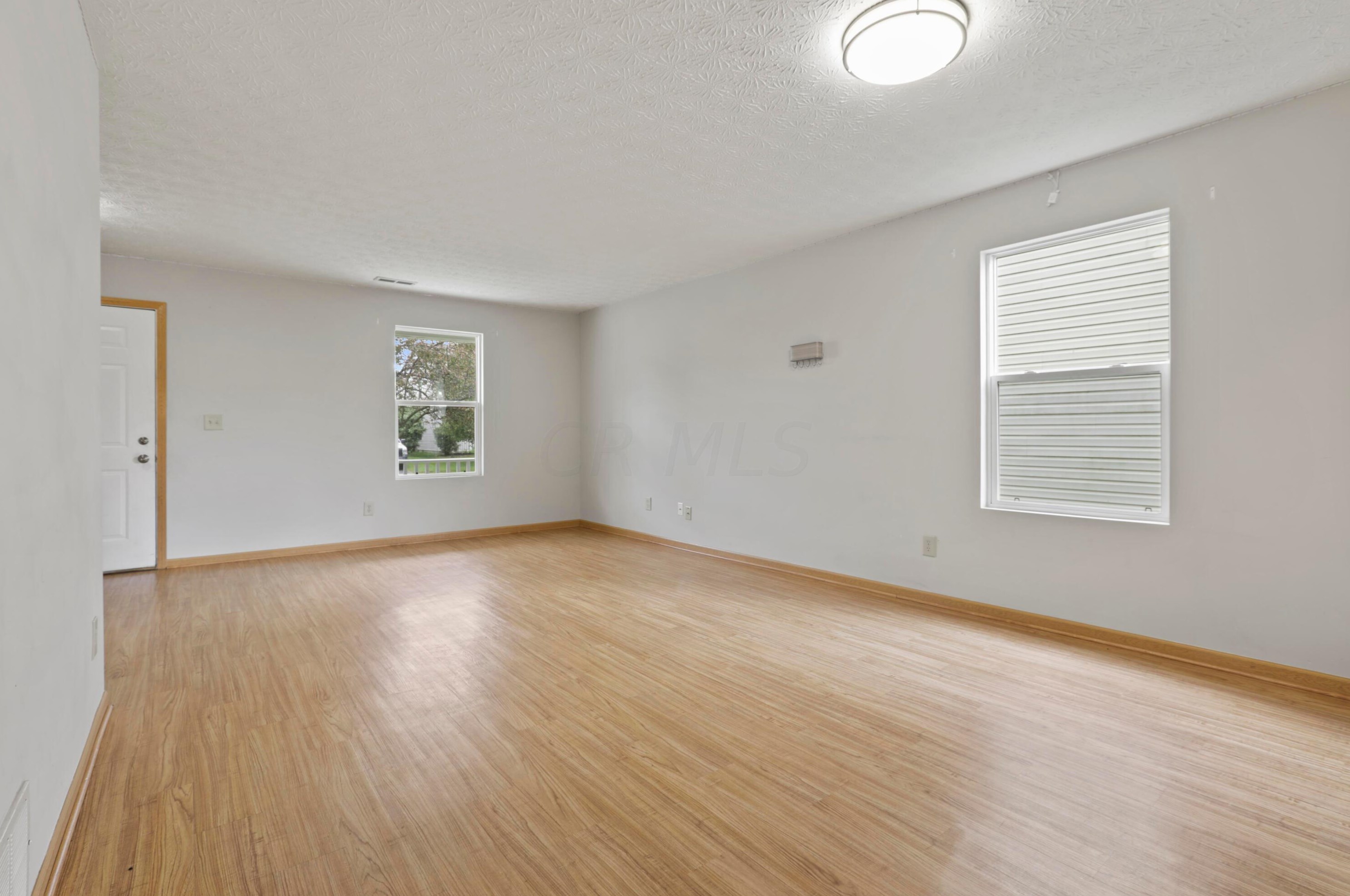 7483 Canal Highlands Blvd, Cnl Wnchstr OH  43110-8088 exterior
