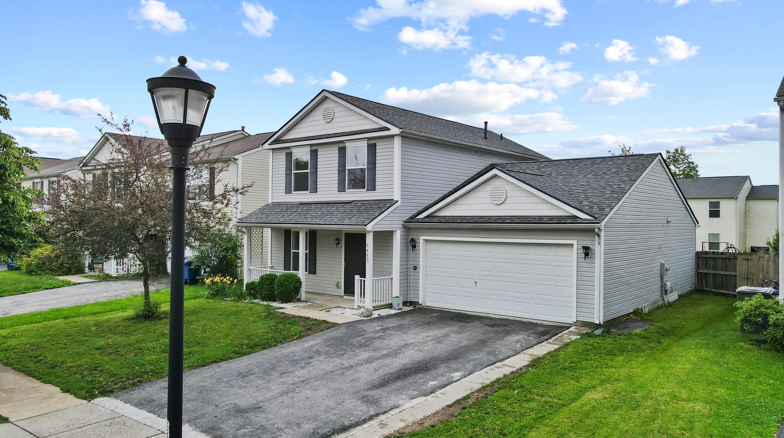 7483 Canal Highlands Blvd, Cnl Wnchstr OH  43110-8088 exterior
