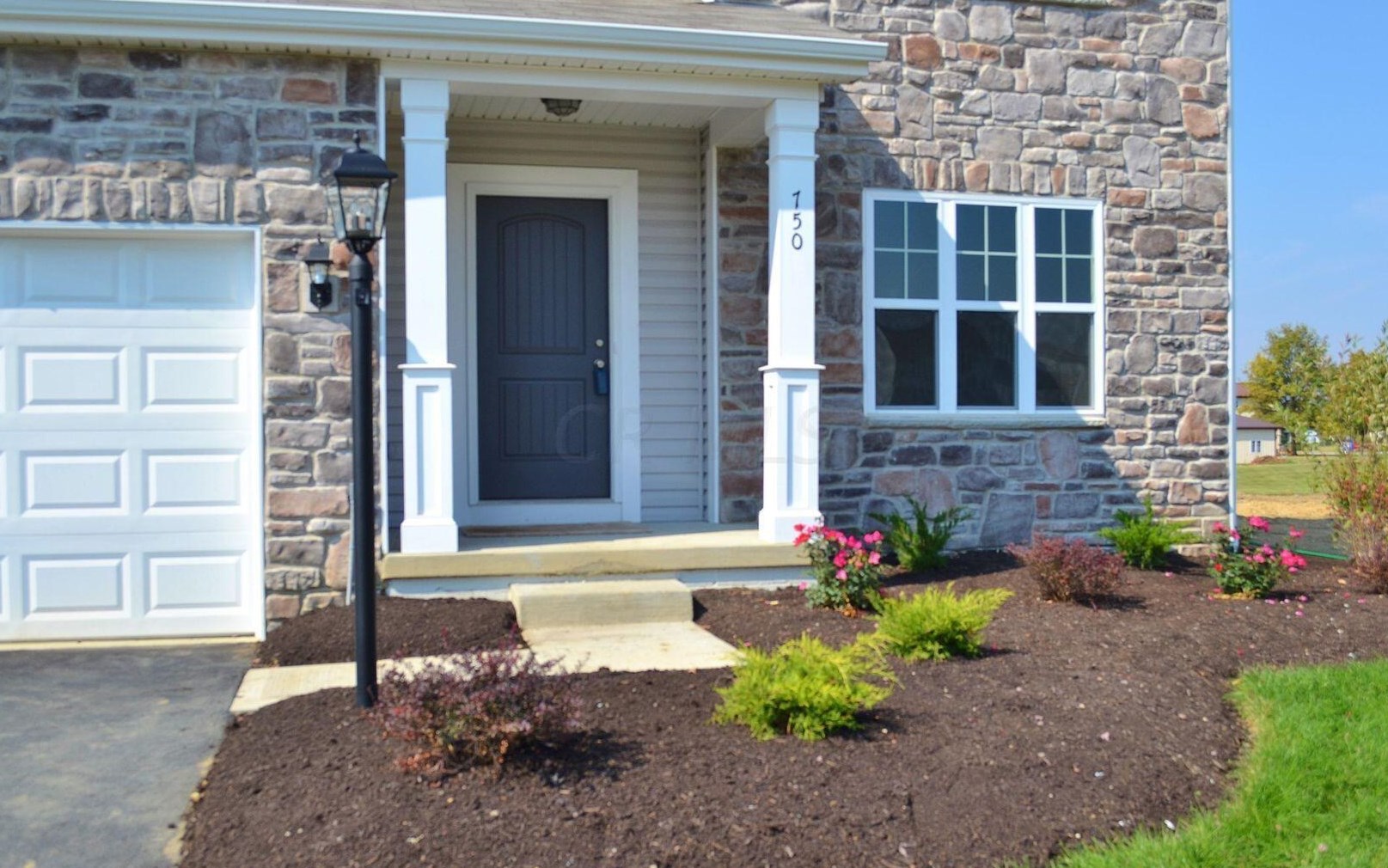 750 Maple Vista Dr, Delaware, OH 43015