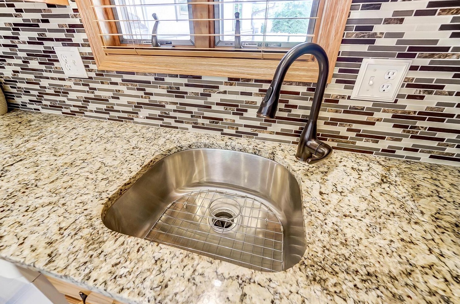 4290 Marland Dr, Columbus OH 43224-1901 exterior