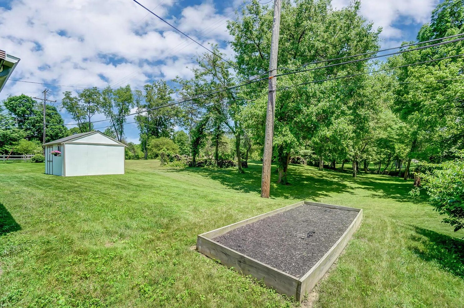 4290 Marland Dr, Columbus OH 43224-1901 exterior