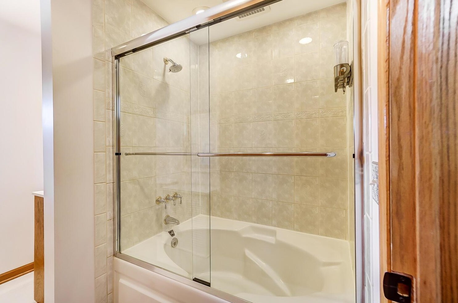 4290 Marland Dr, Columbus OH 43224-1901 exterior