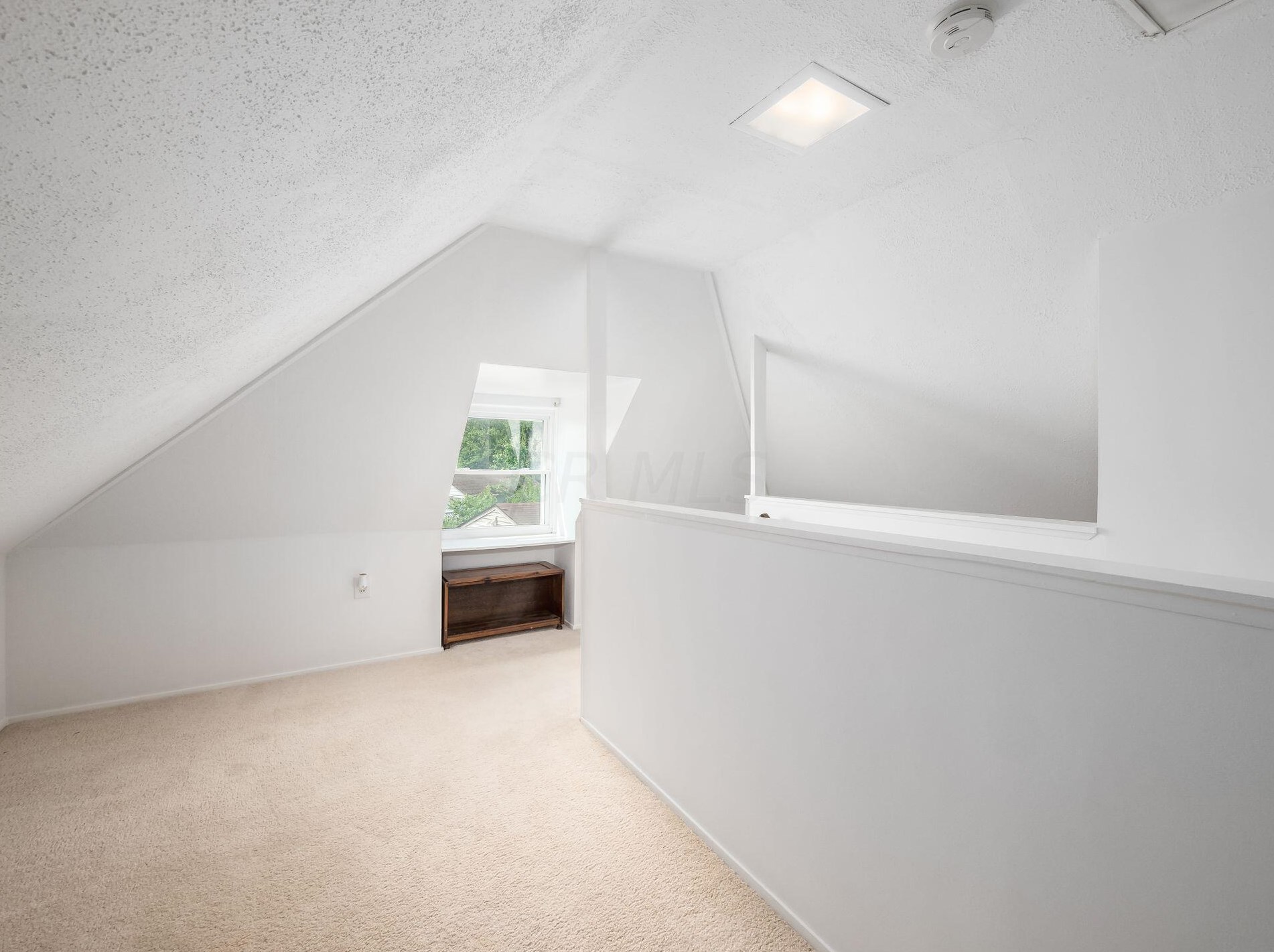 3251 Osceola Dr, Columbus OH 43224-4077 exterior