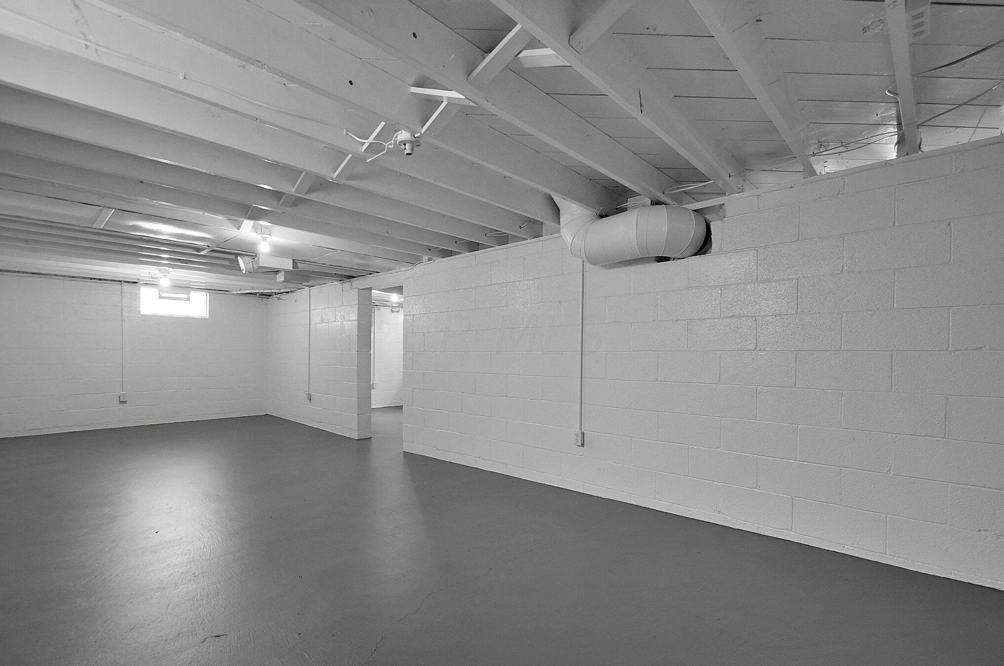 554 Tibet Rd, Columbus OH 43202-1433 exterior