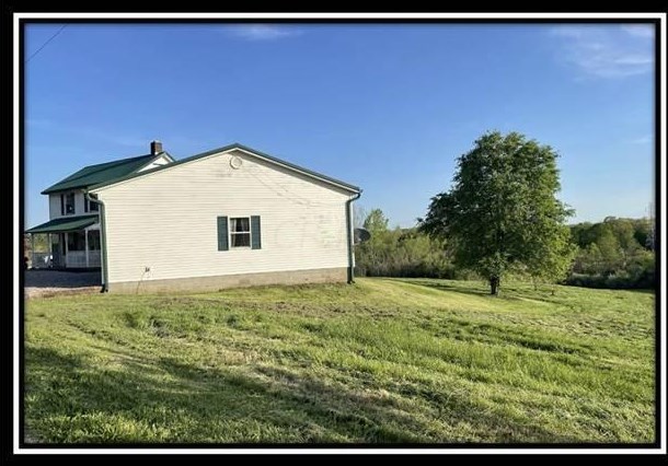 6880 Shaver Rd, Blue Rock, OH 43720