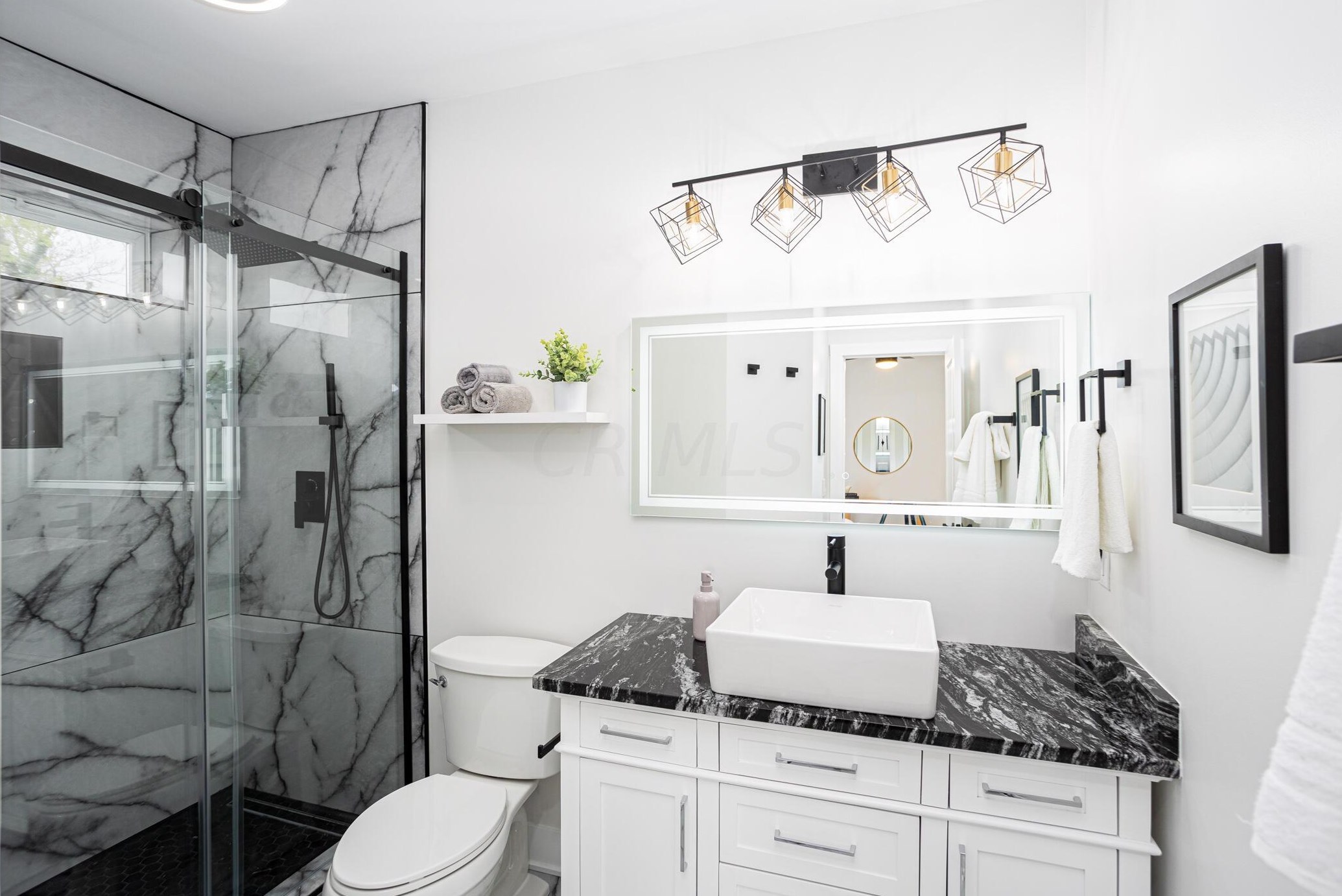 251 Miami Ave, Columbus OH 43203-1866 exterior