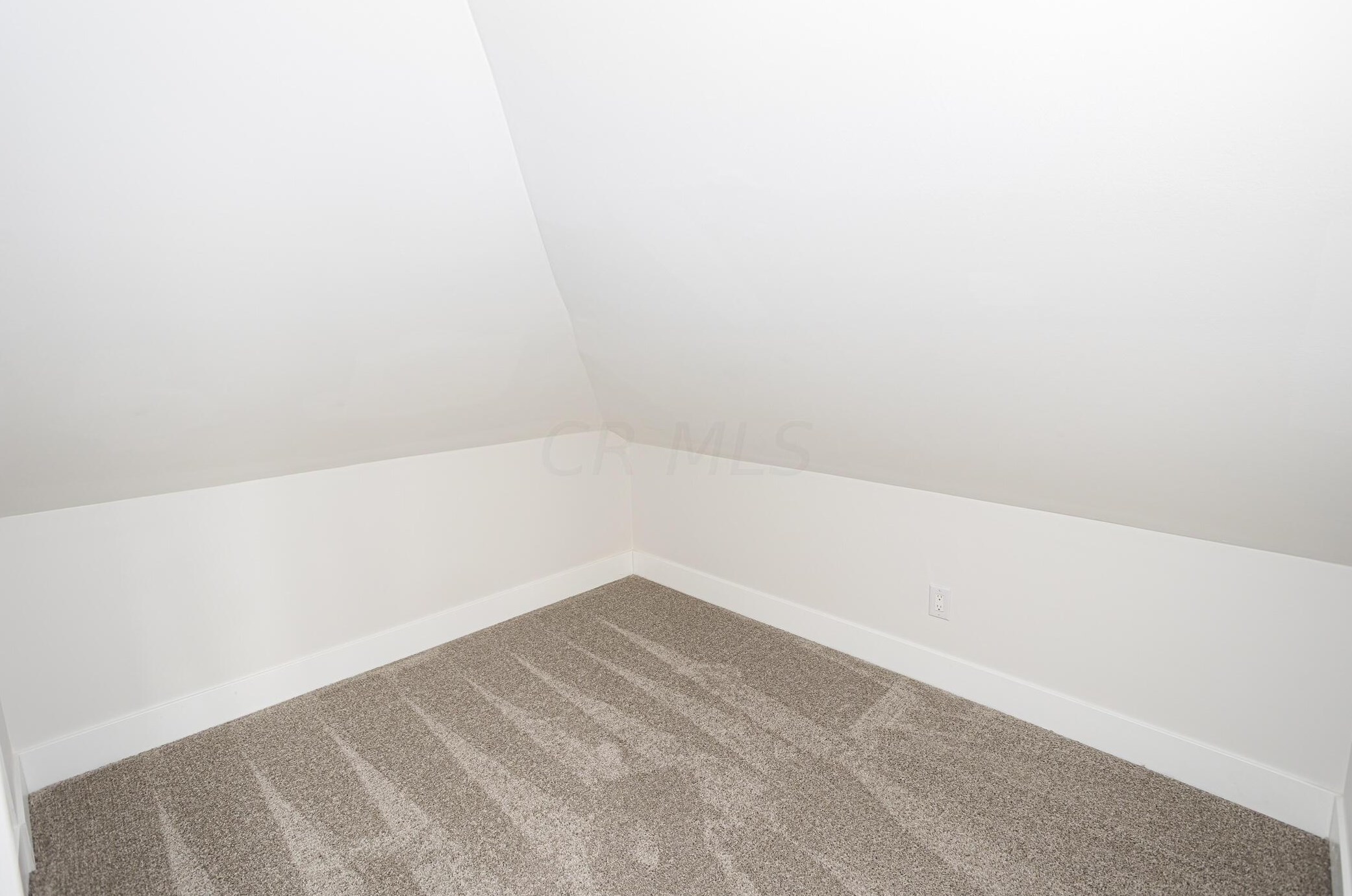 251 Miami Ave, Columbus OH 43203-1866 exterior