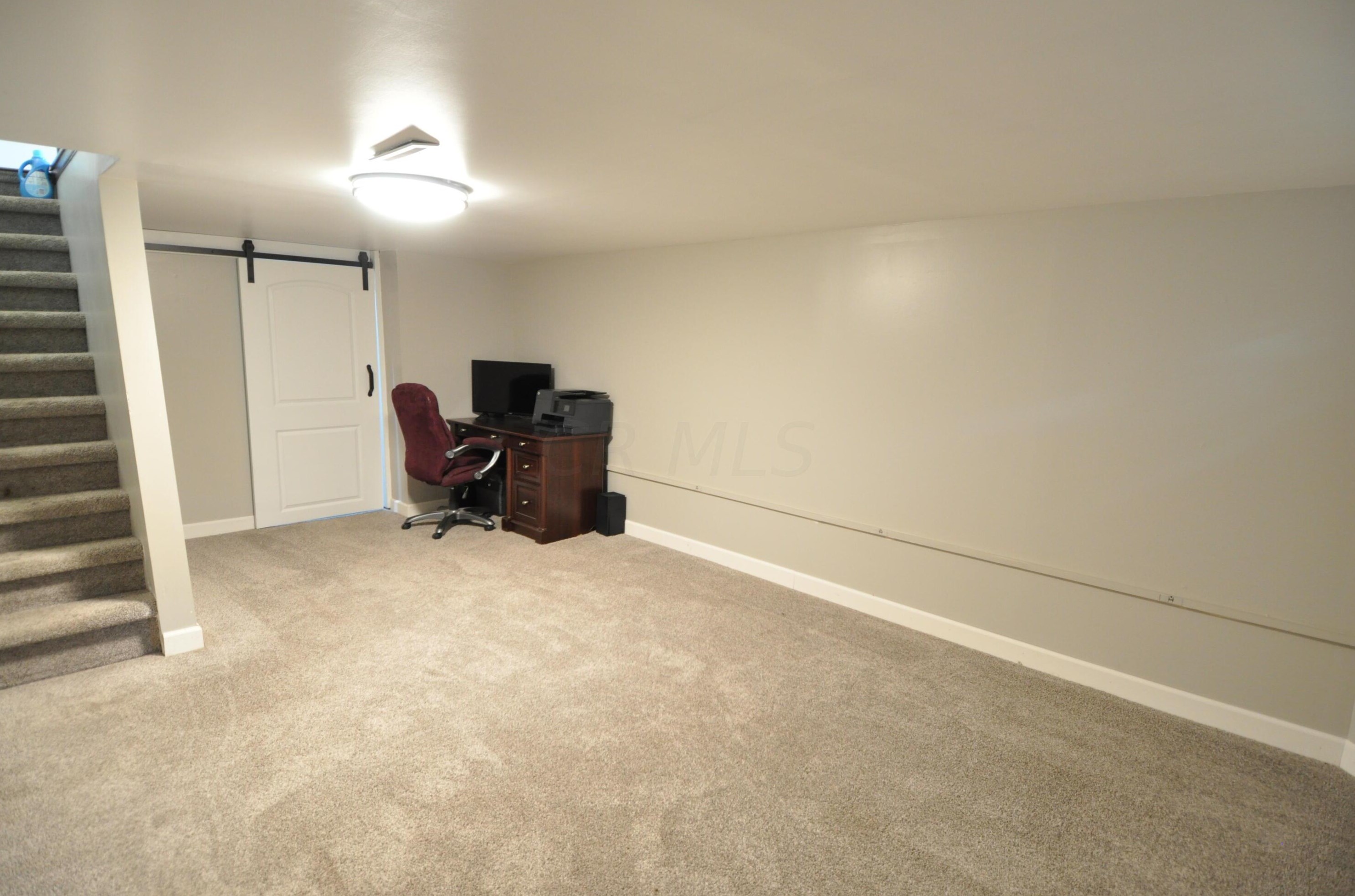 1470 Demorest Rd, Columbus OH 43204-1241 exterior