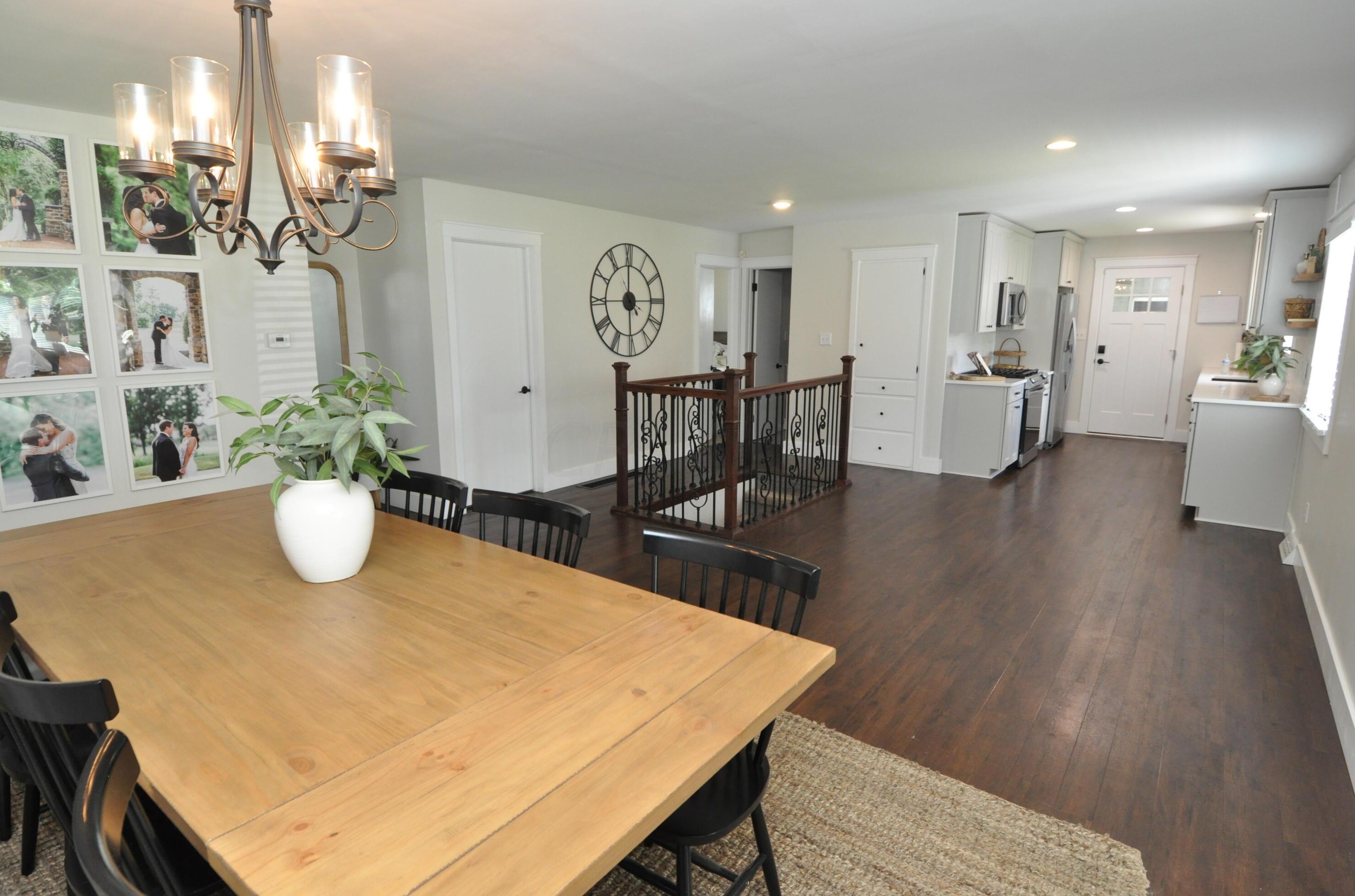 1470 Demorest Rd, Columbus OH 43204-1241 exterior