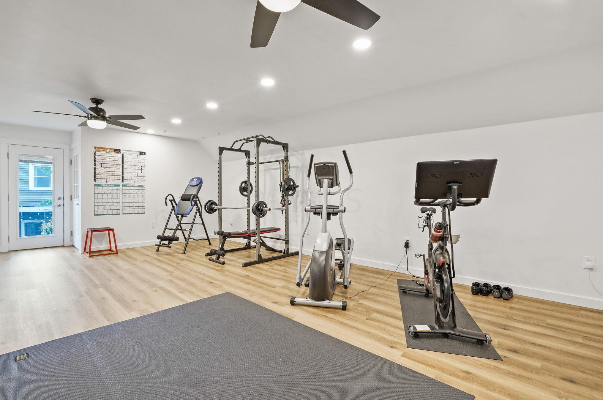 90 Gates St, Columbus OH 43206-3621 exterior