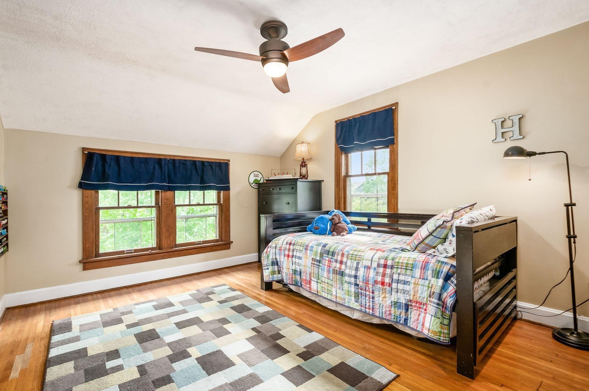 532 Milford Ave, Columbus OH 43202-1370 exterior