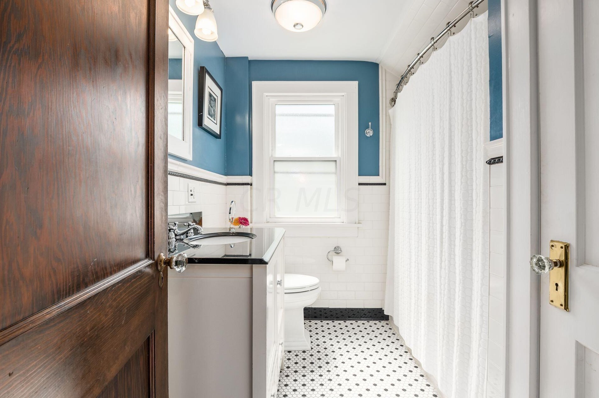 532 Milford Ave, Columbus OH 43202-1370 exterior