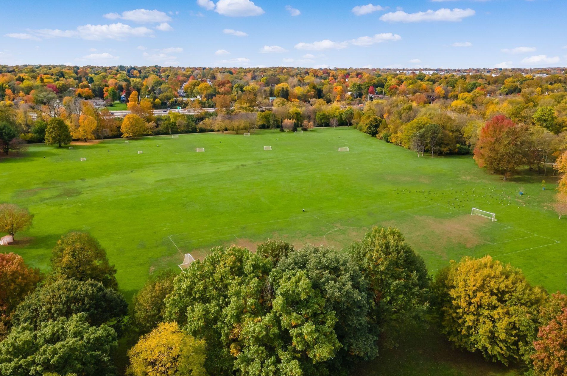 532 Milford Ave, Columbus OH 43202-1370 exterior