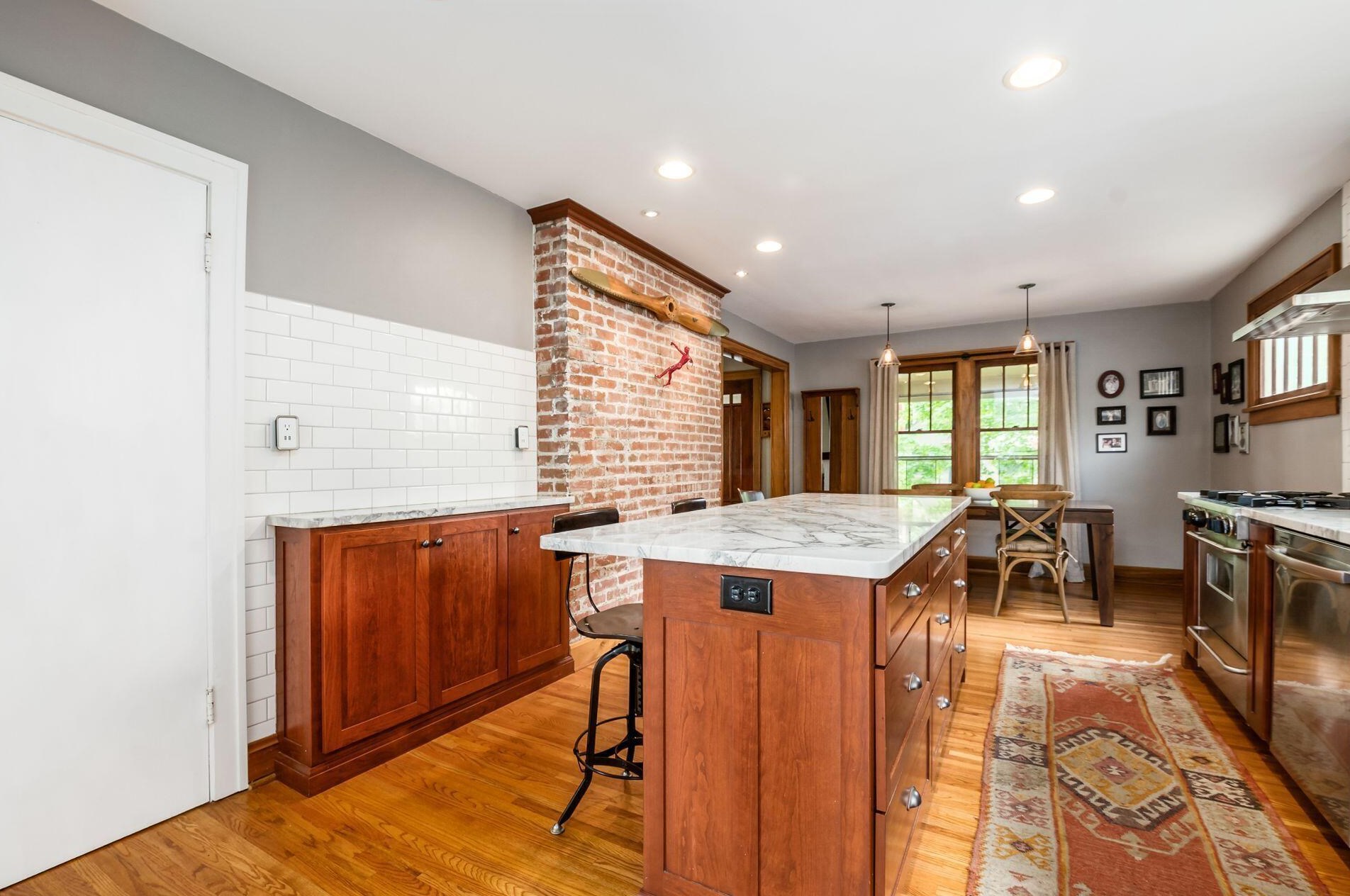 532 Milford Ave, Columbus OH 43202-1370 exterior