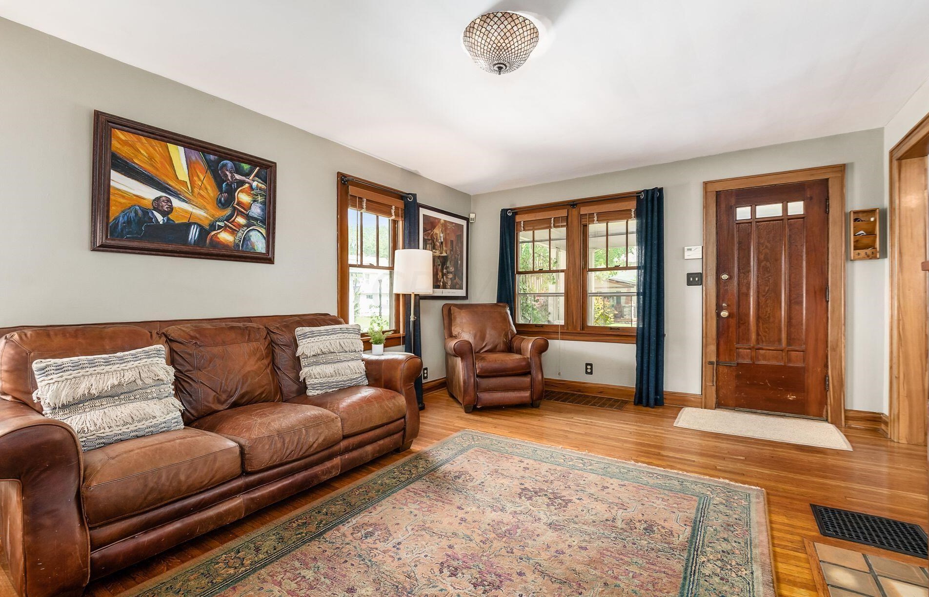 532 Milford Ave, Columbus OH 43202-1370 exterior