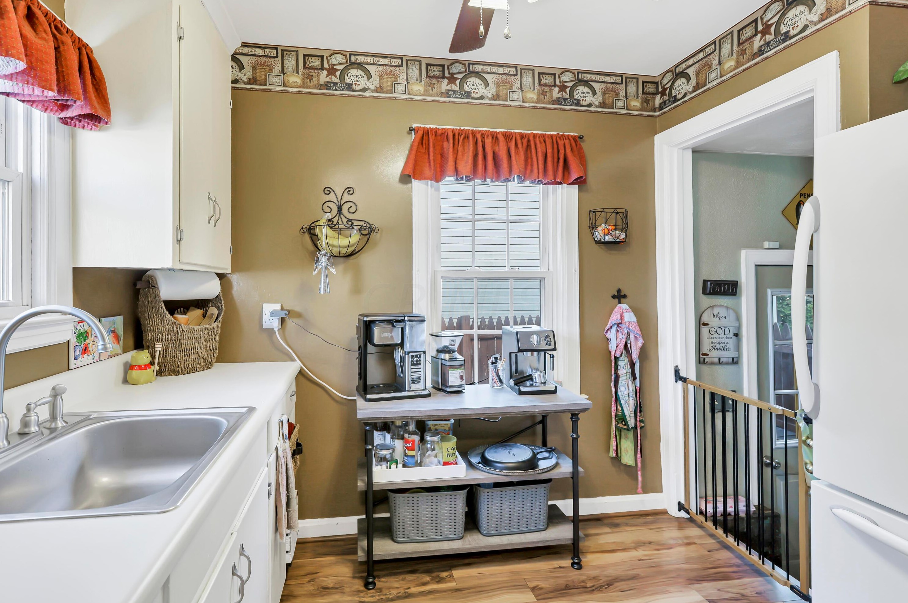 1407 Wheeling St, Lancaster OH 43130-3708 exterior