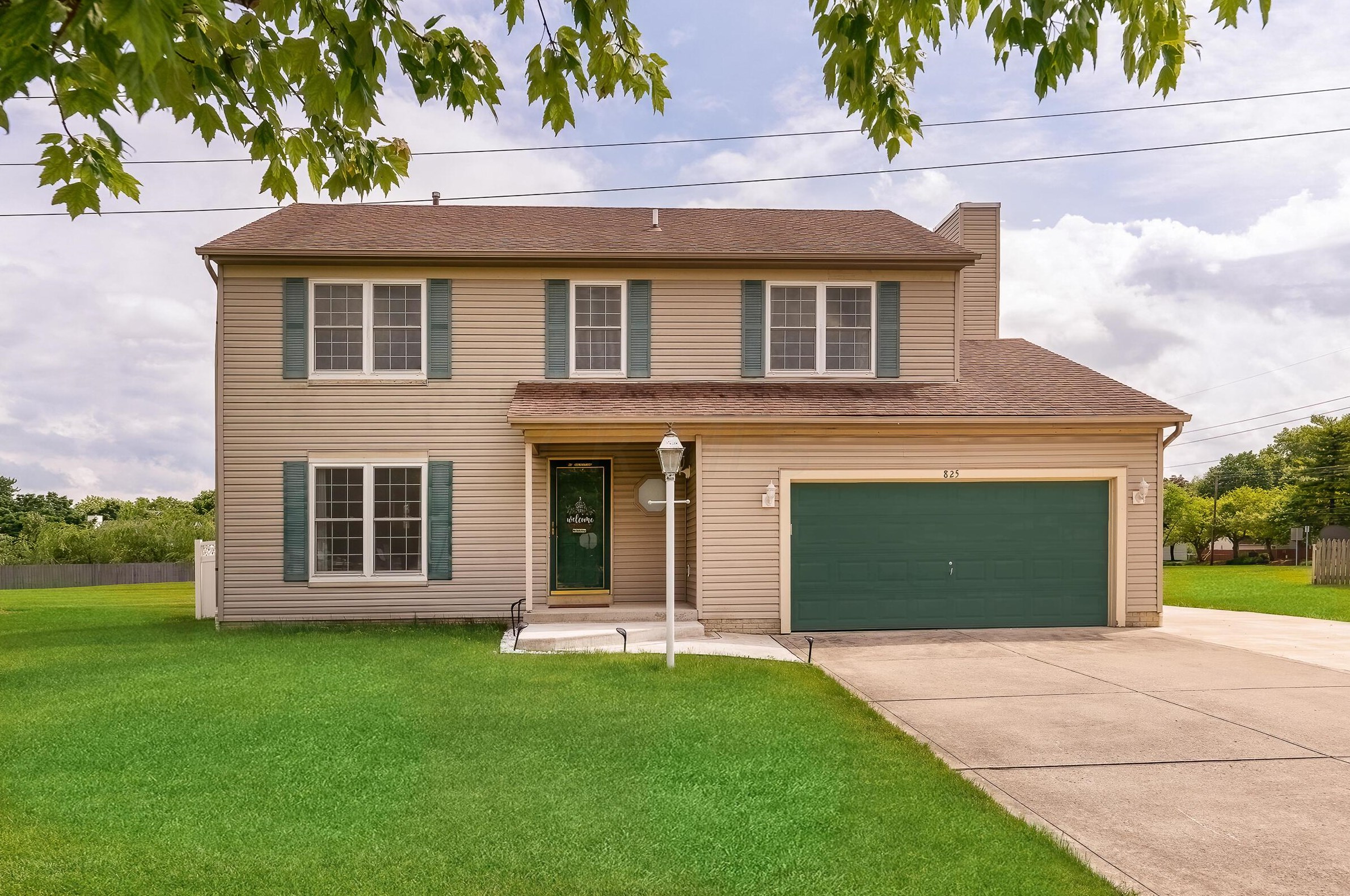 825 Lakeland Dr, Westerville, OH 43081-4200