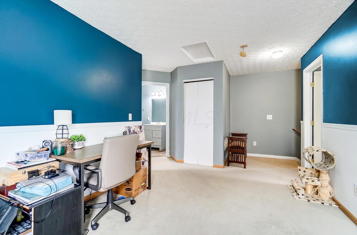 4671 Galecrest Dr, Columbus OH 43207-8761 exterior