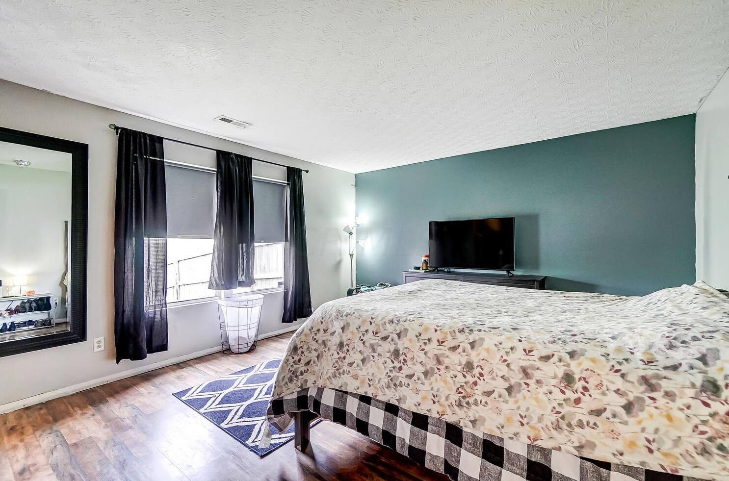 4671 Galecrest Dr, Columbus OH 43207-8761 exterior