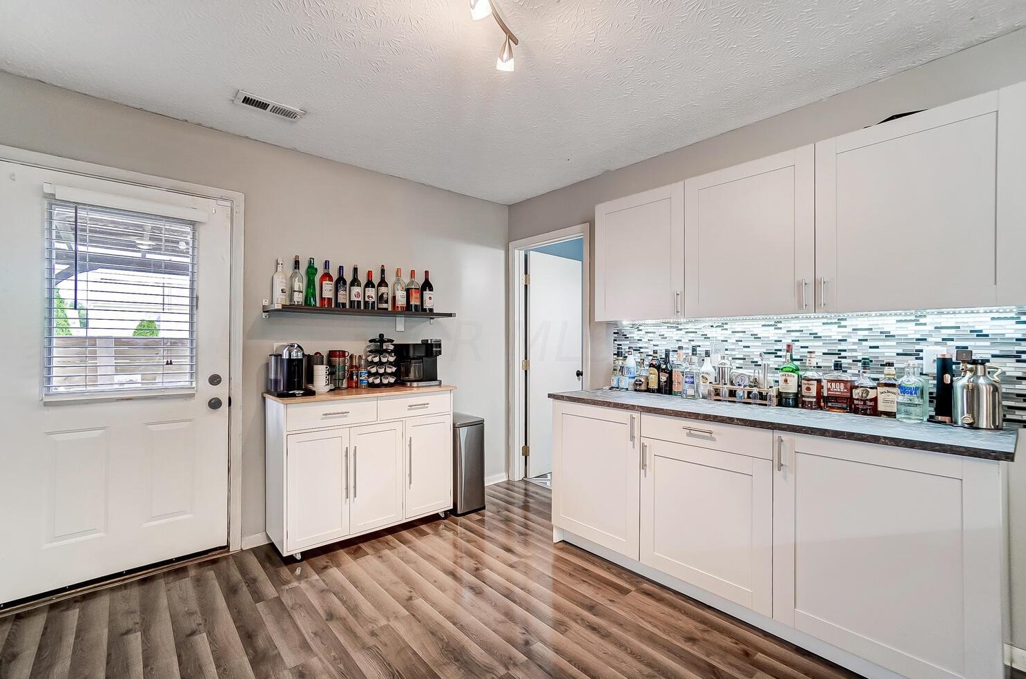 4671 Galecrest Dr, Columbus OH 43207-8761 exterior