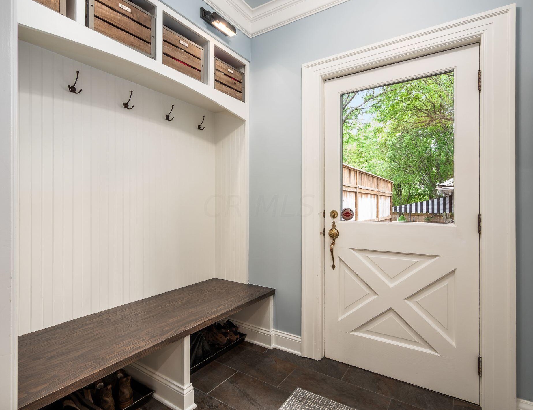 137 Columbia Ave, Columbus OH 43209-1414 exterior