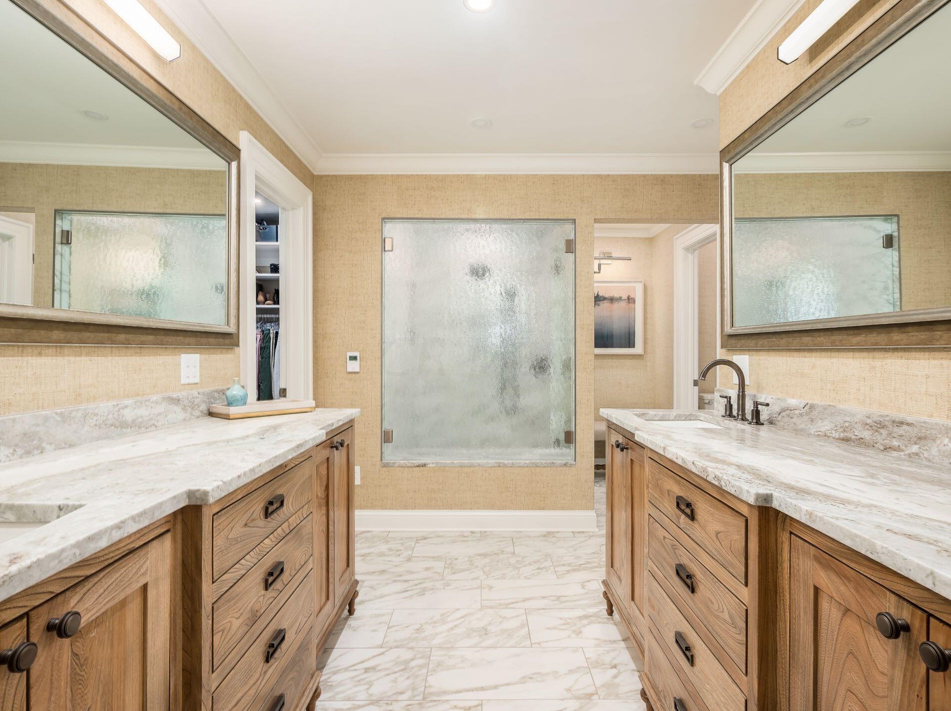 137 Columbia Ave, Columbus OH 43209-1414 exterior