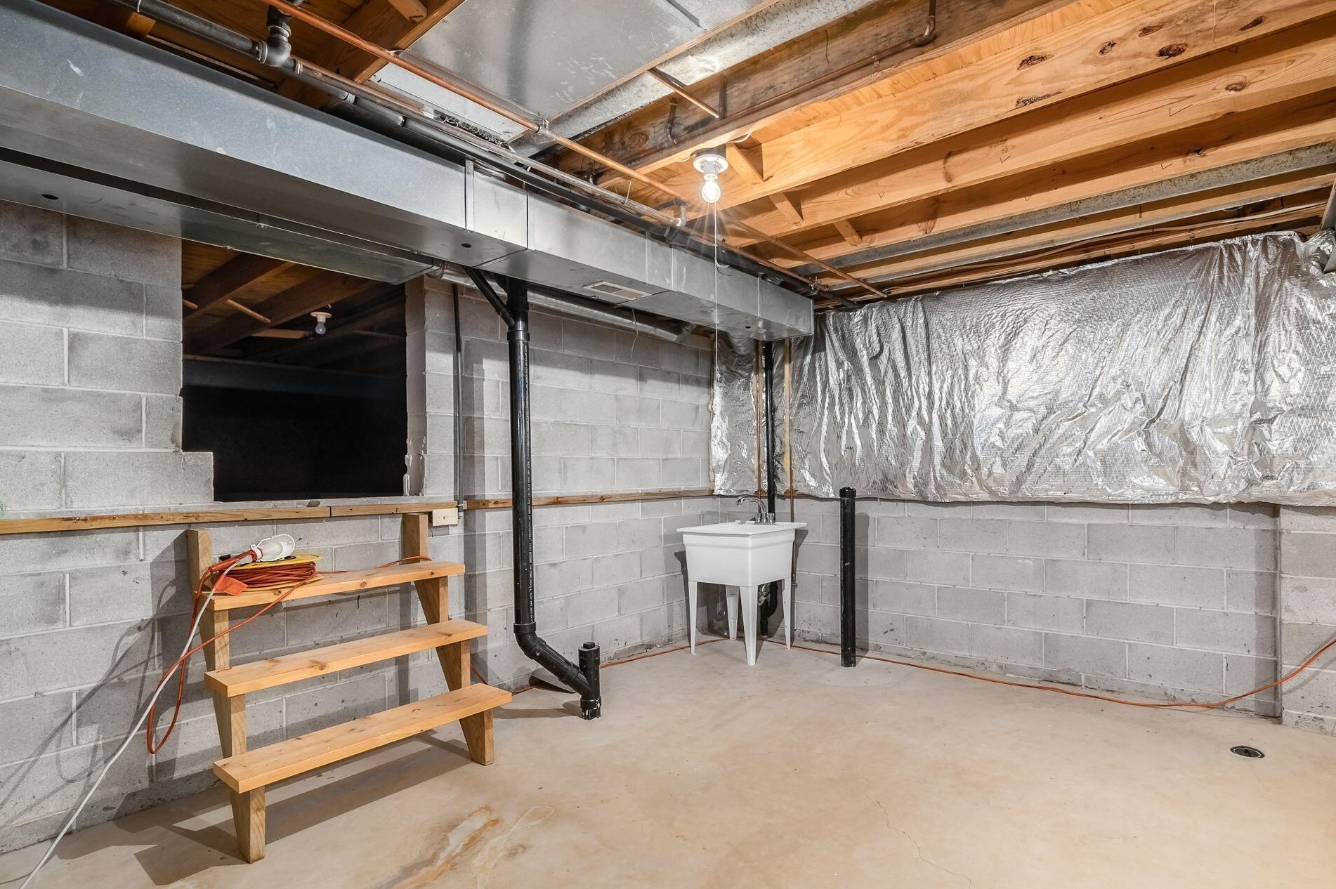 506 Ginger Pl, Columbus OH exterior