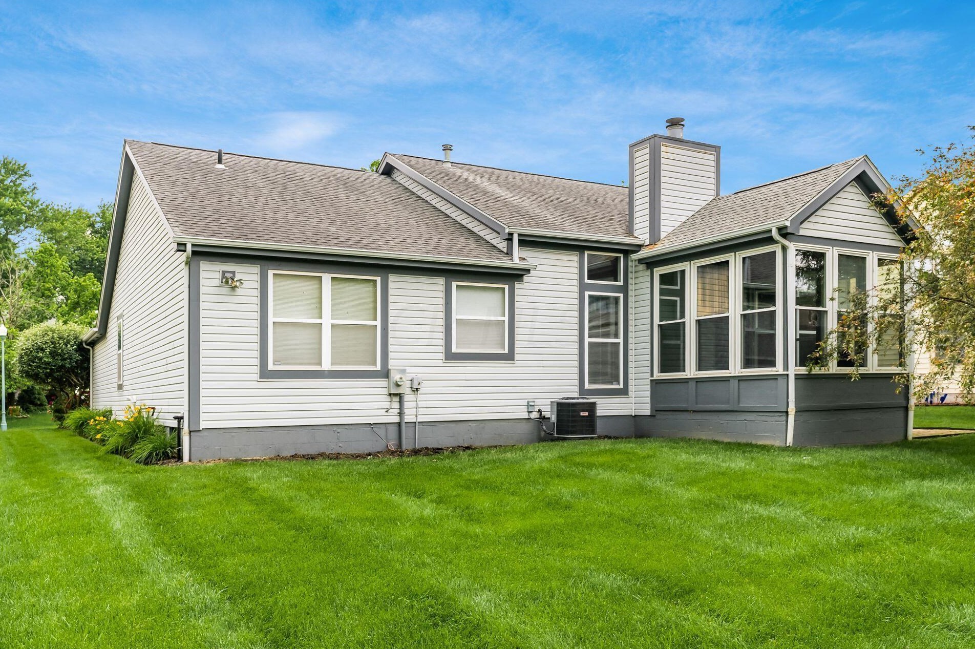 506 Ginger Pl, Columbus OH exterior