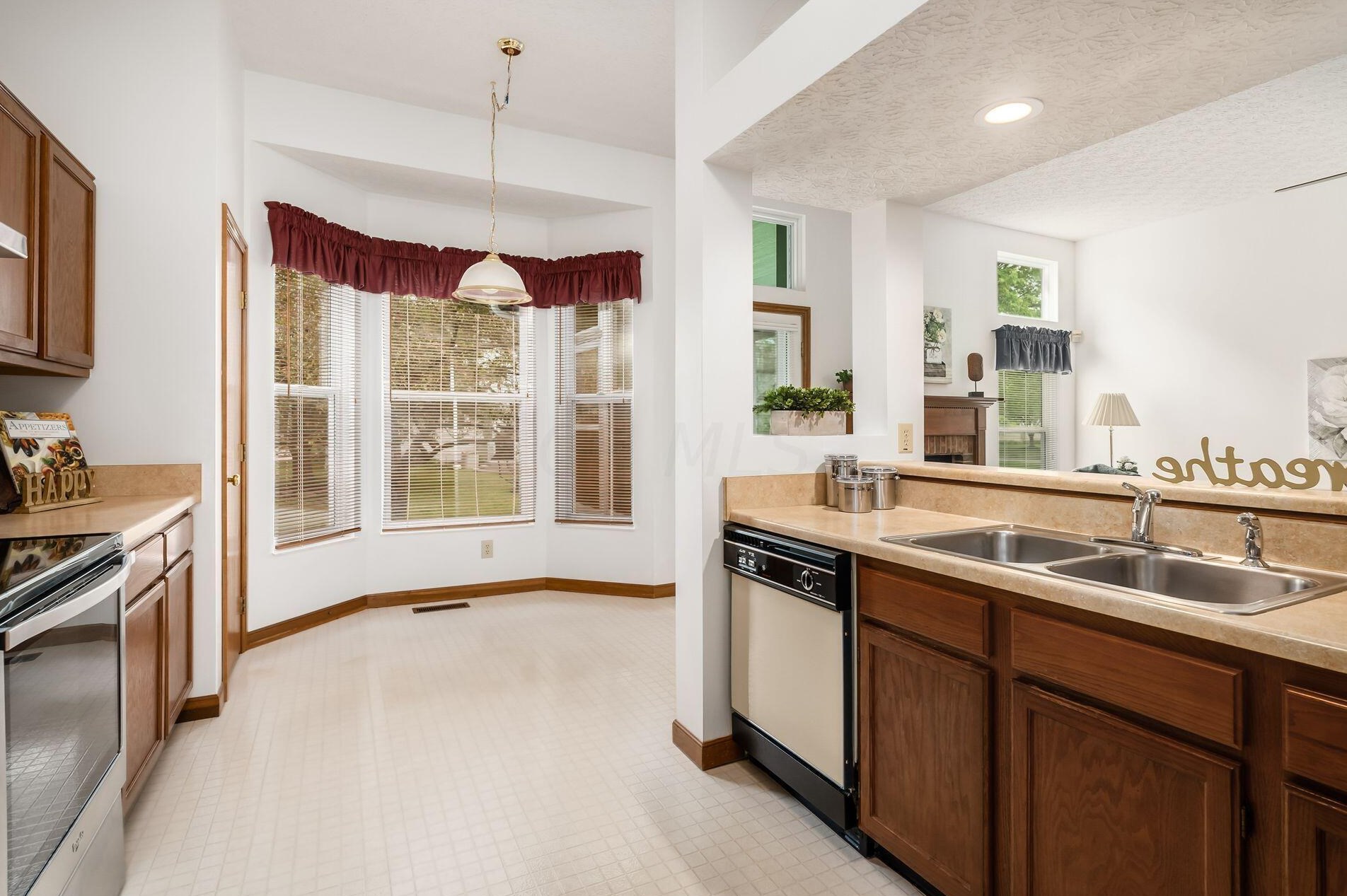 506 Ginger Pl, Columbus OH exterior