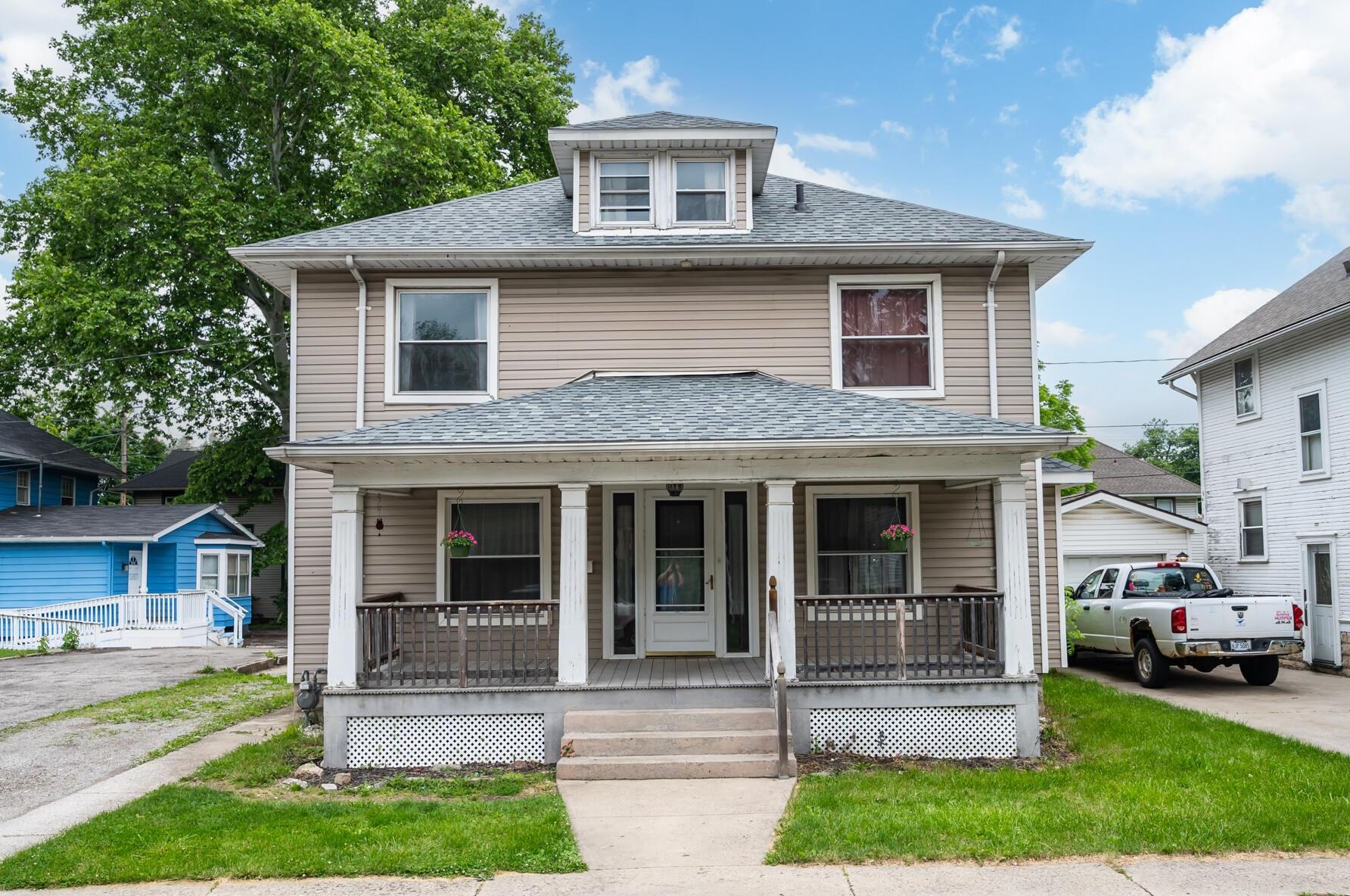 212 Wildwood Ct, Marion, OH 43302