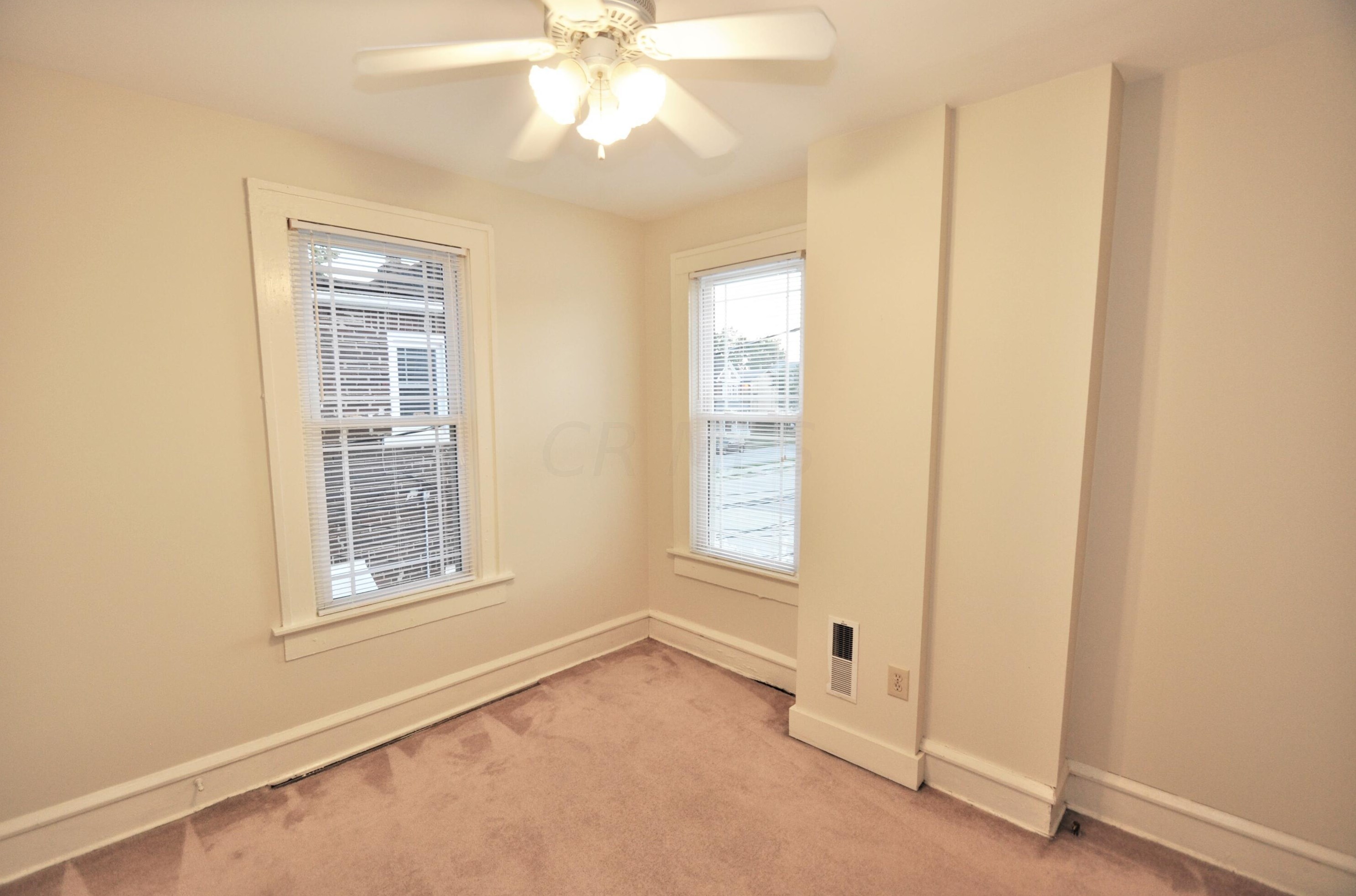 104 10th Ave, Columbus OH 43201-2007 exterior