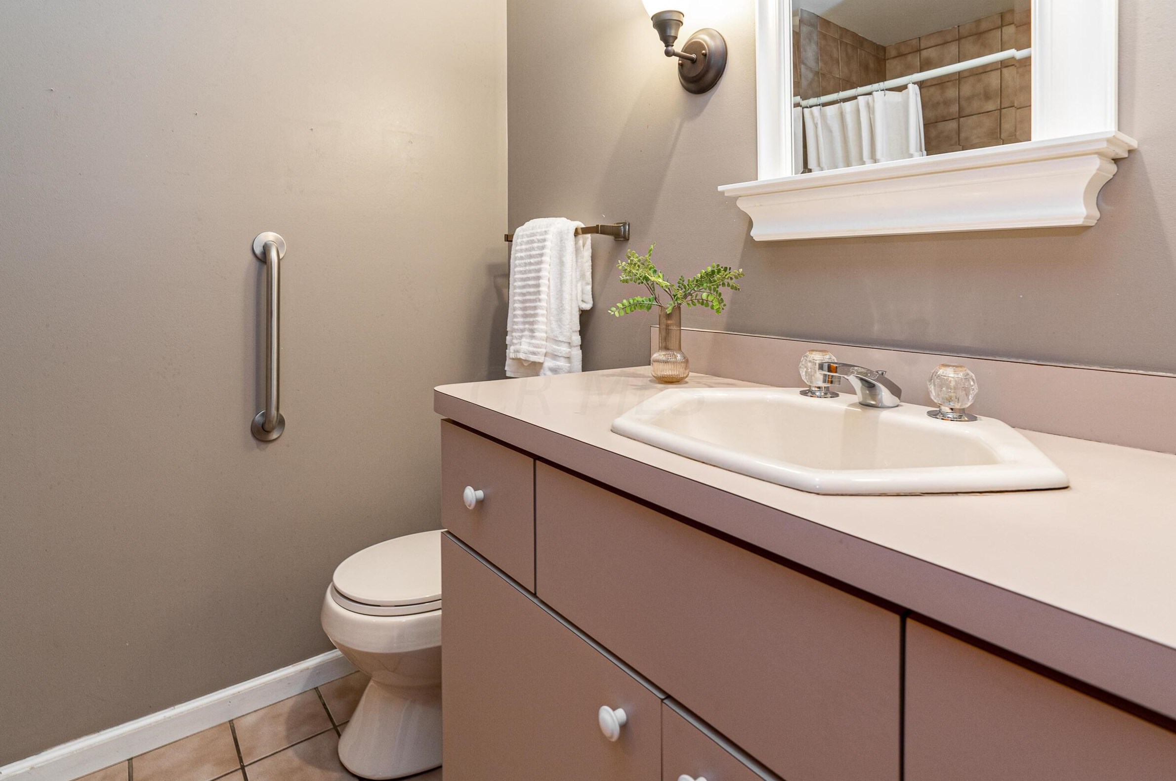 3001 Dale Ave, Columbus OH 43209-1812 exterior