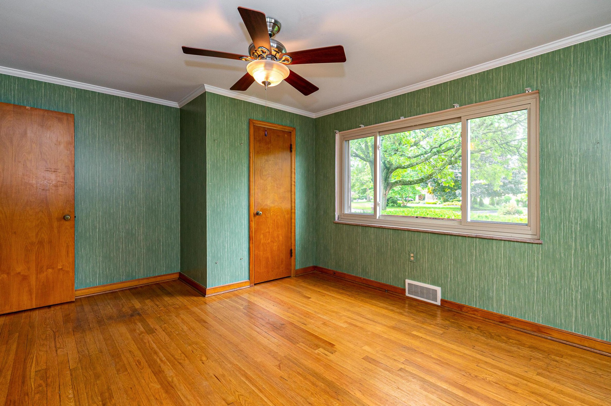 3001 Dale Ave, Columbus OH 43209-1812 exterior