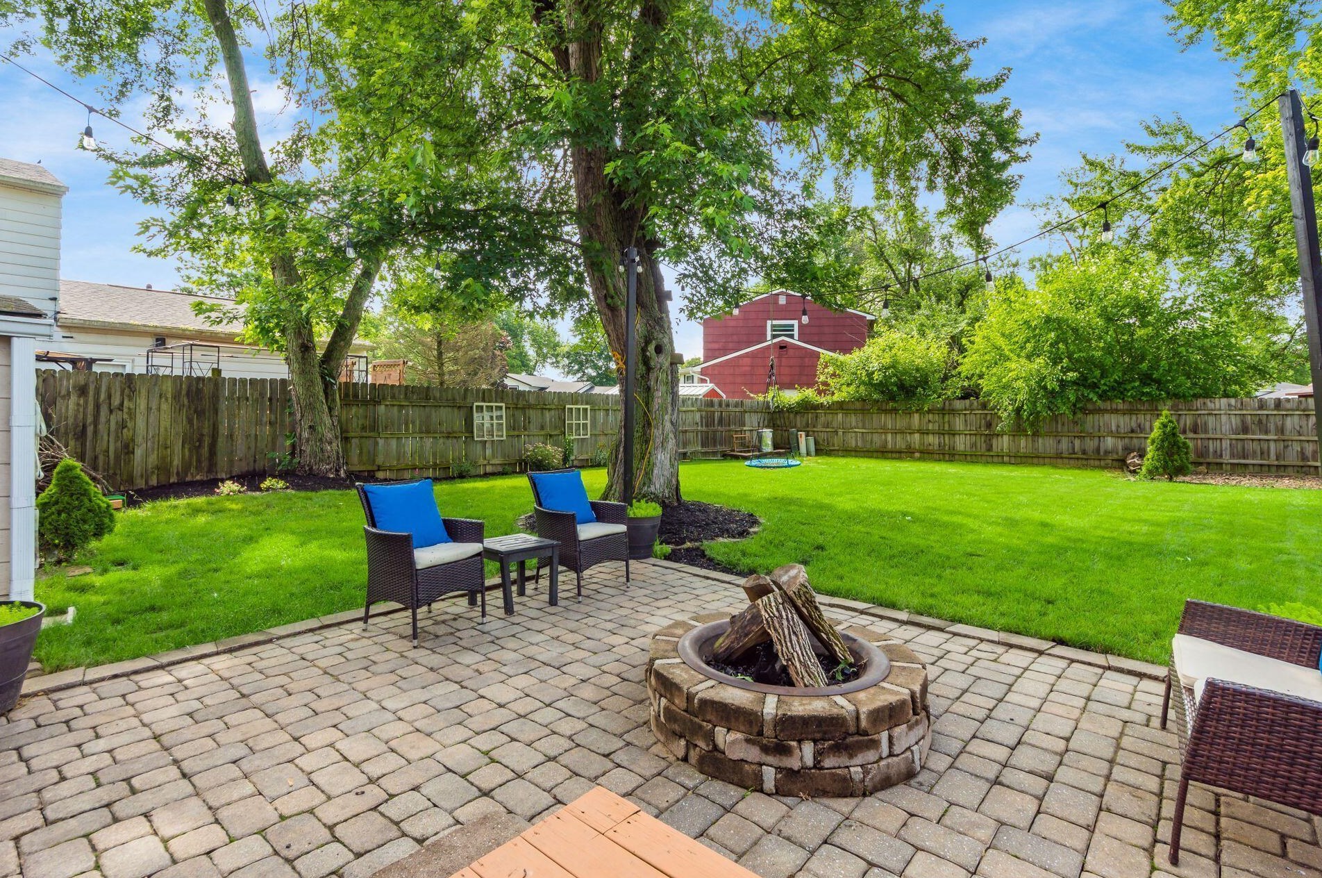 3243 Valleywood Dr, Columbus OH 43223-3539 exterior