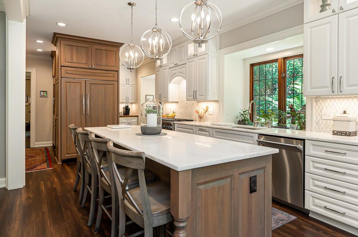 102 Parkview Ave, Columbus OH 43209-1011 exterior