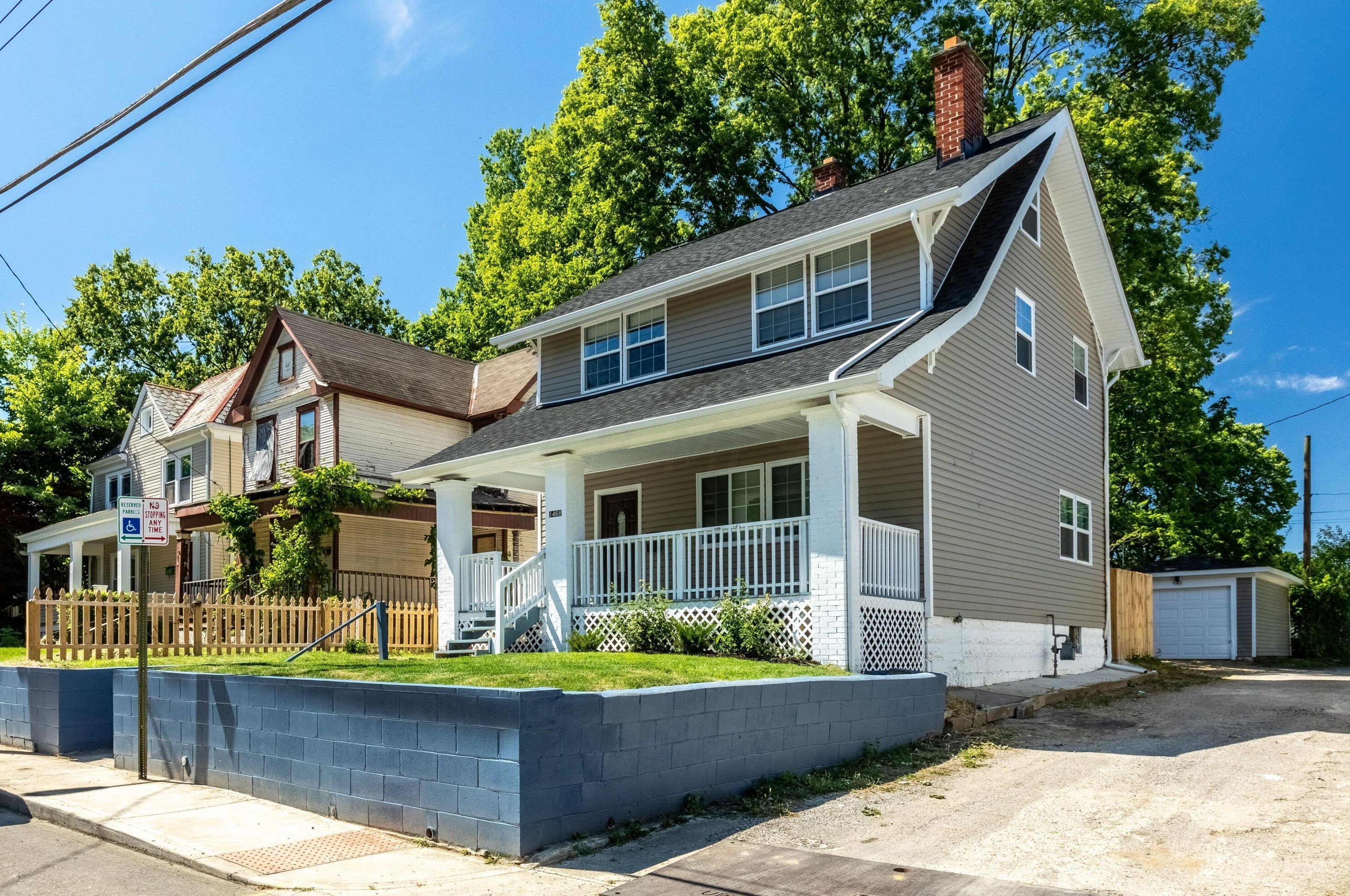 1468 Fulton St, Columbus OH  43205-2455 exterior