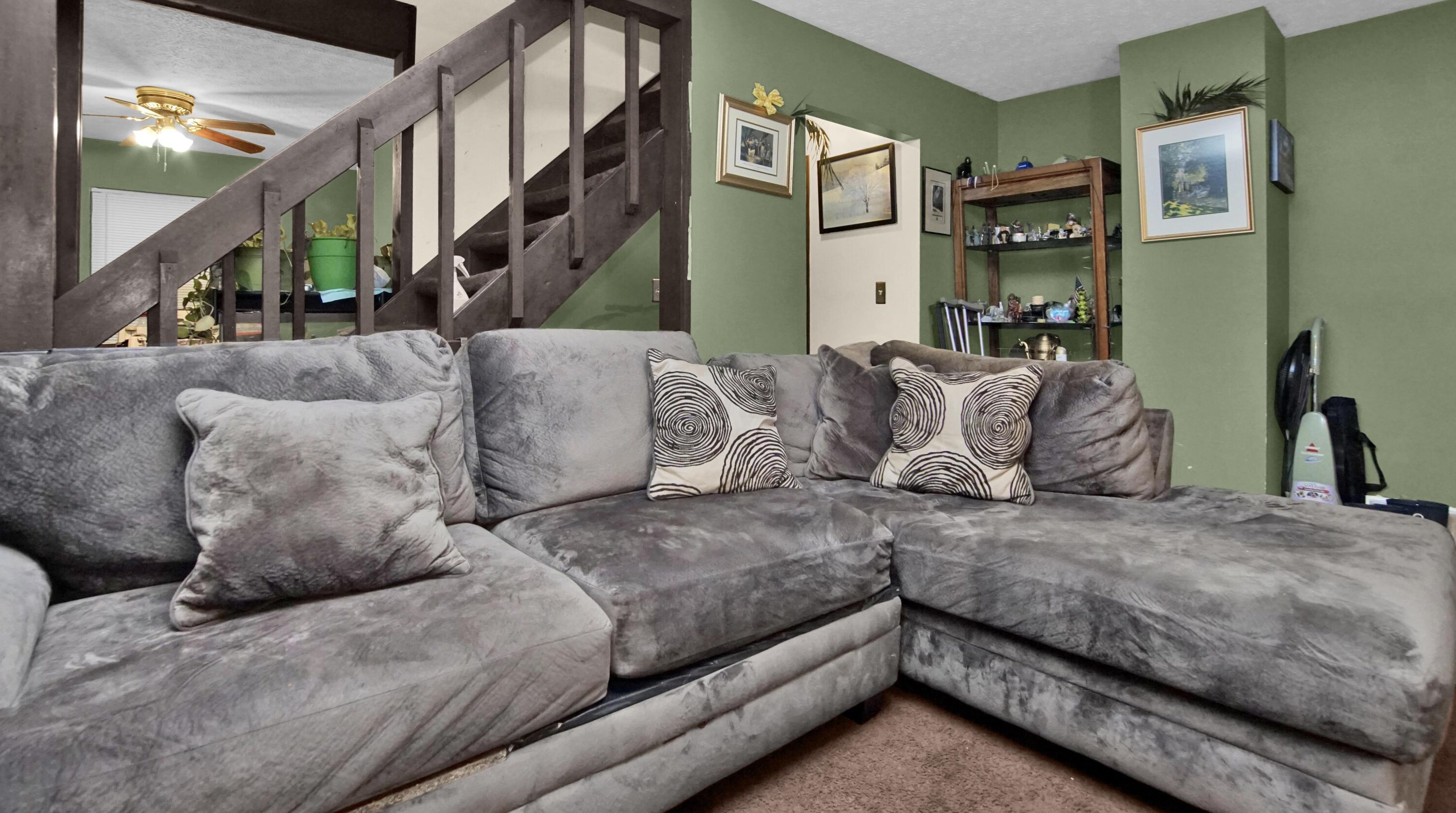 2303 Laurelwood Dr, Columbus, OH 43229-2855