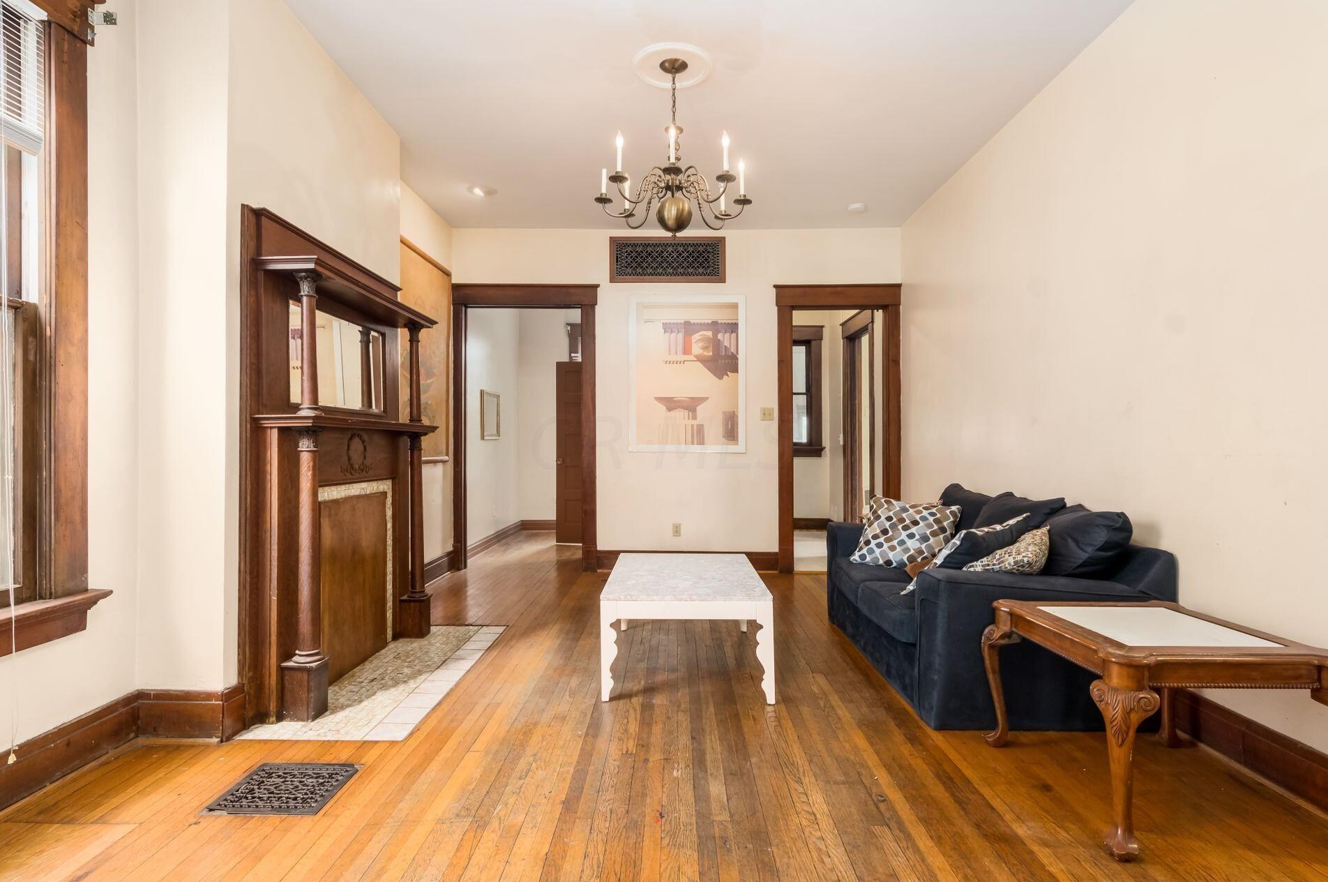 243 Hamilton Ave, Columbus OH 43203-2208 exterior