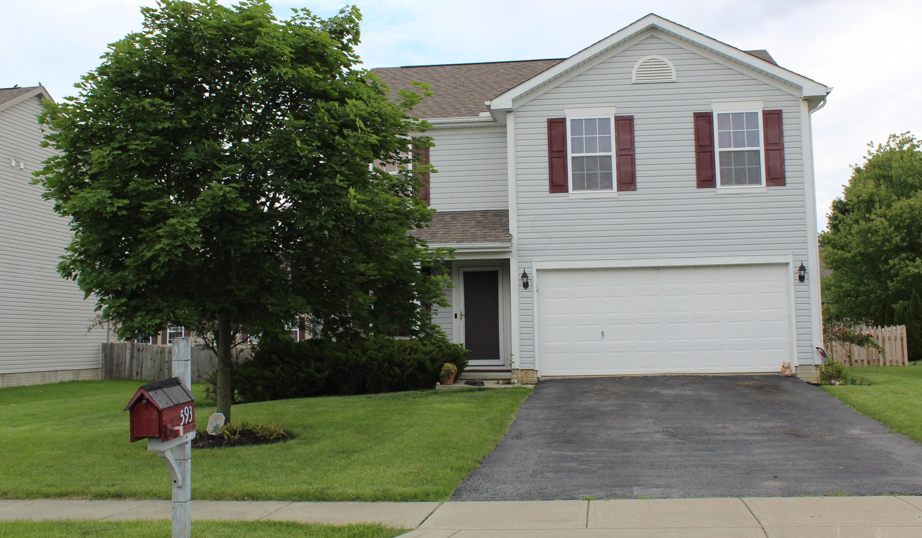 593 Clark Ave, Ashville, OH 43103