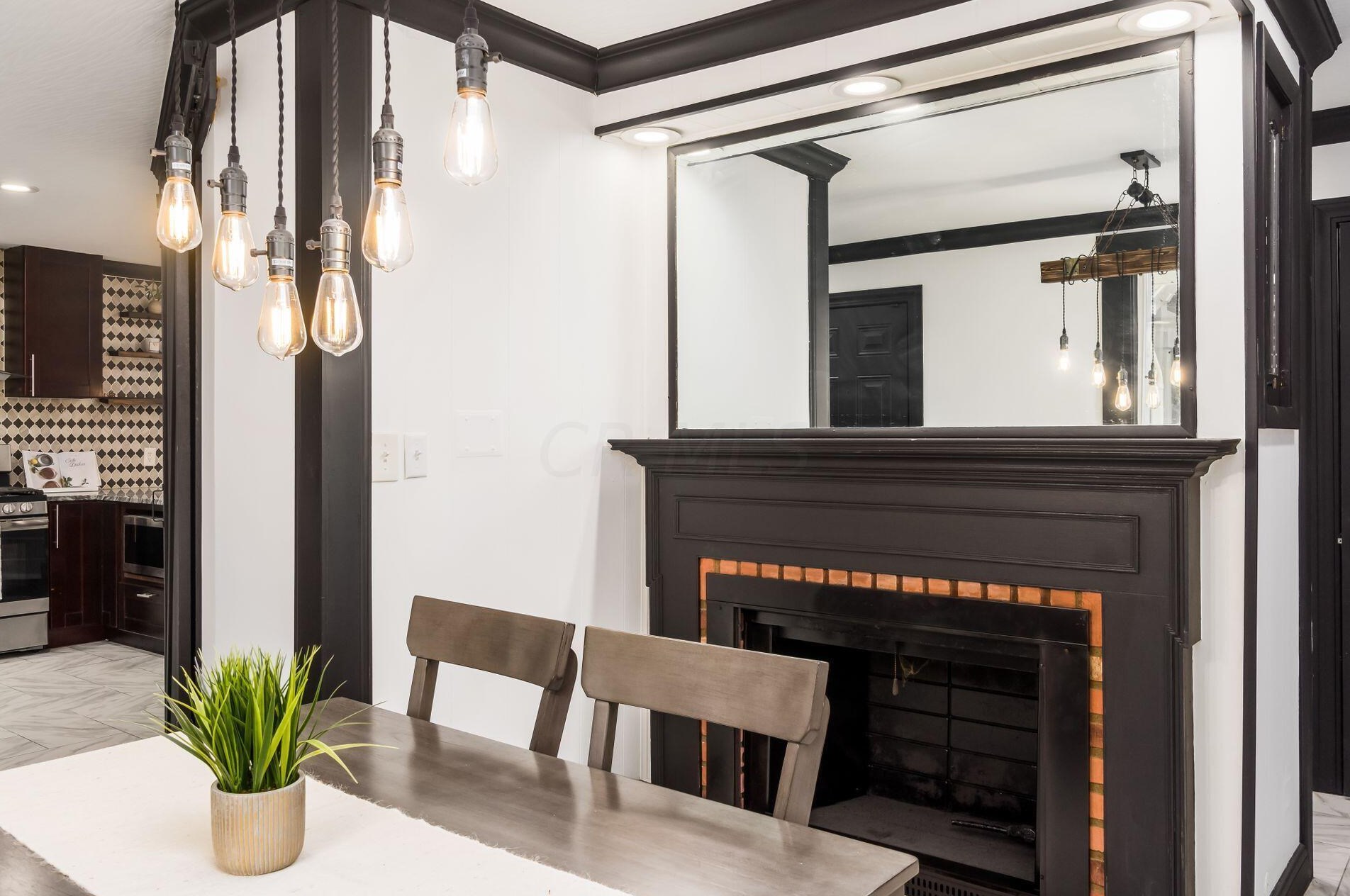 1107 Olney Dr, Columbus OH 43227-1521 exterior