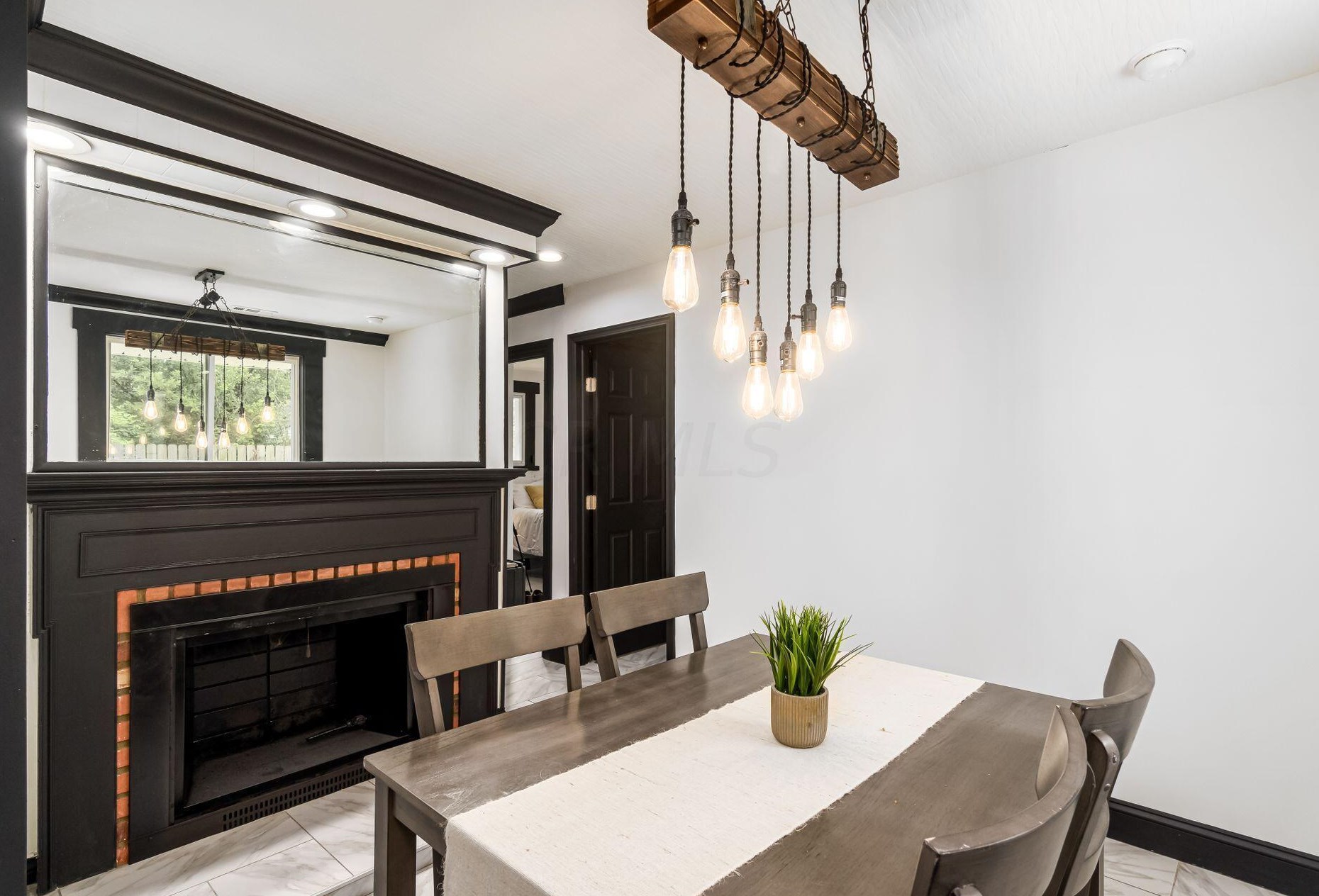 1107 Olney Dr, Columbus OH 43227-1521 exterior