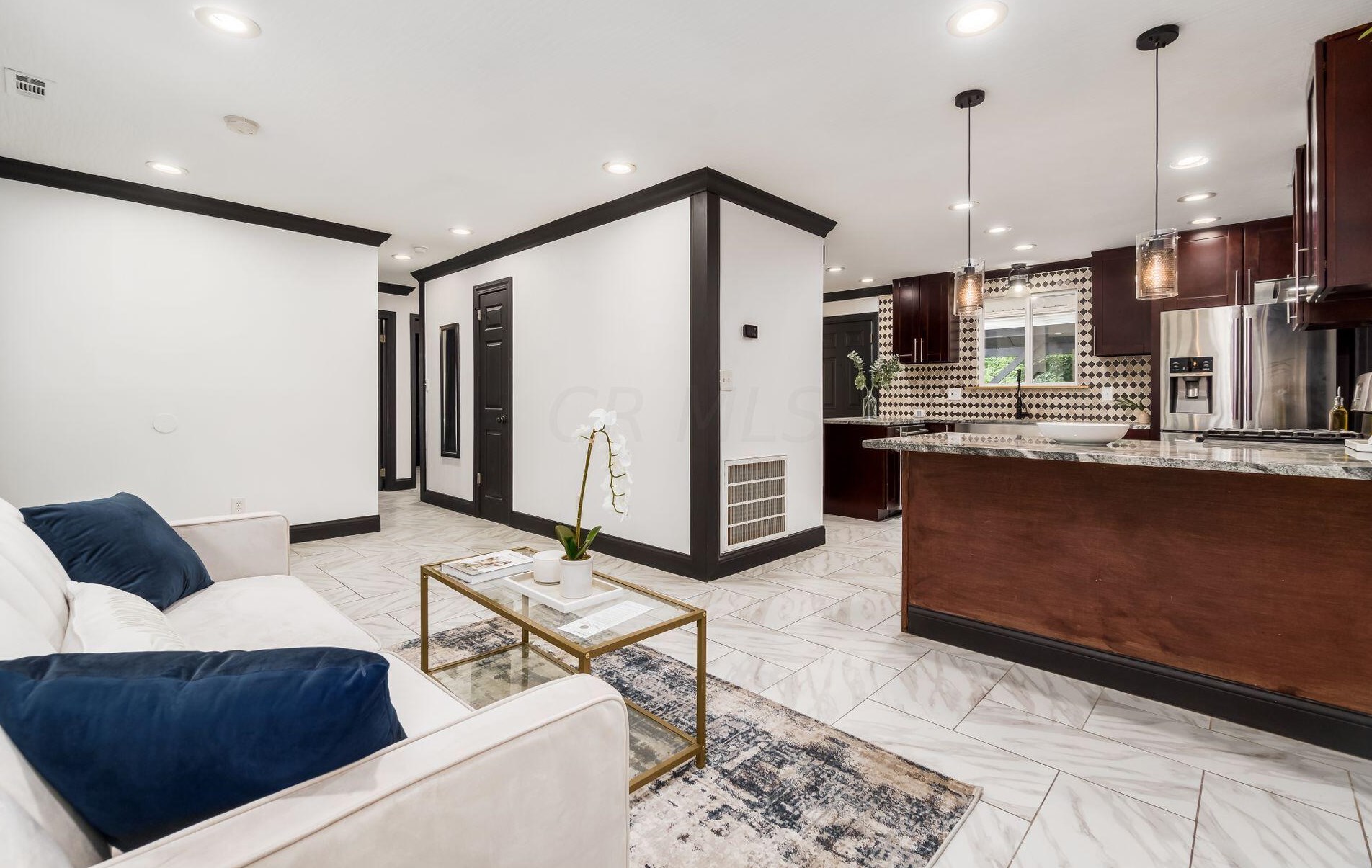 1107 Olney Dr, Columbus OH 43227-1521 exterior