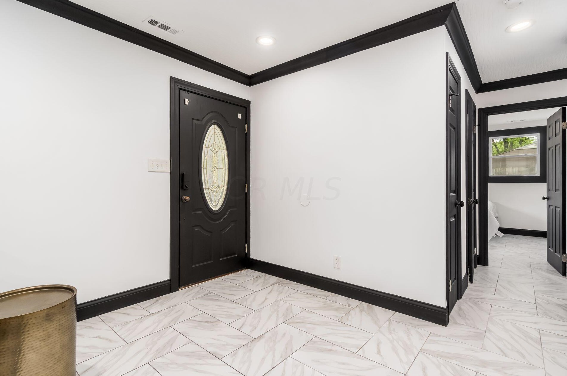 1107 Olney Dr, Columbus OH 43227-1521 exterior